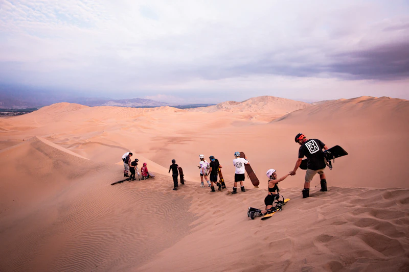 Best Outdoor Seating Restaurants in Huacachina for Dining Under Open Skies