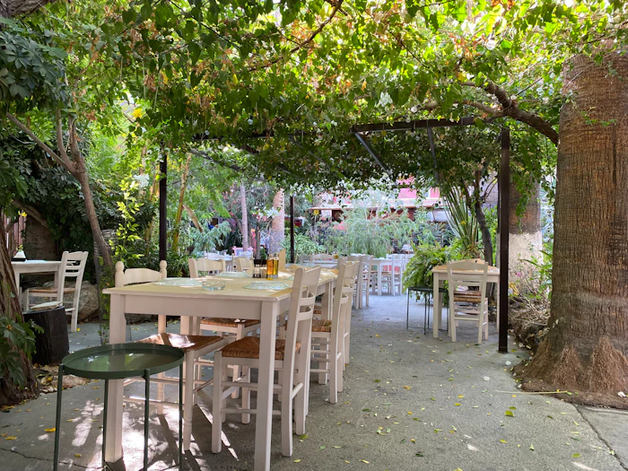 Outdoor Seating Restaurants