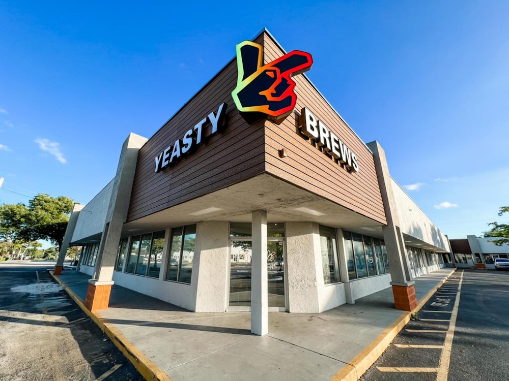 a store with a sign that says yeasty bread