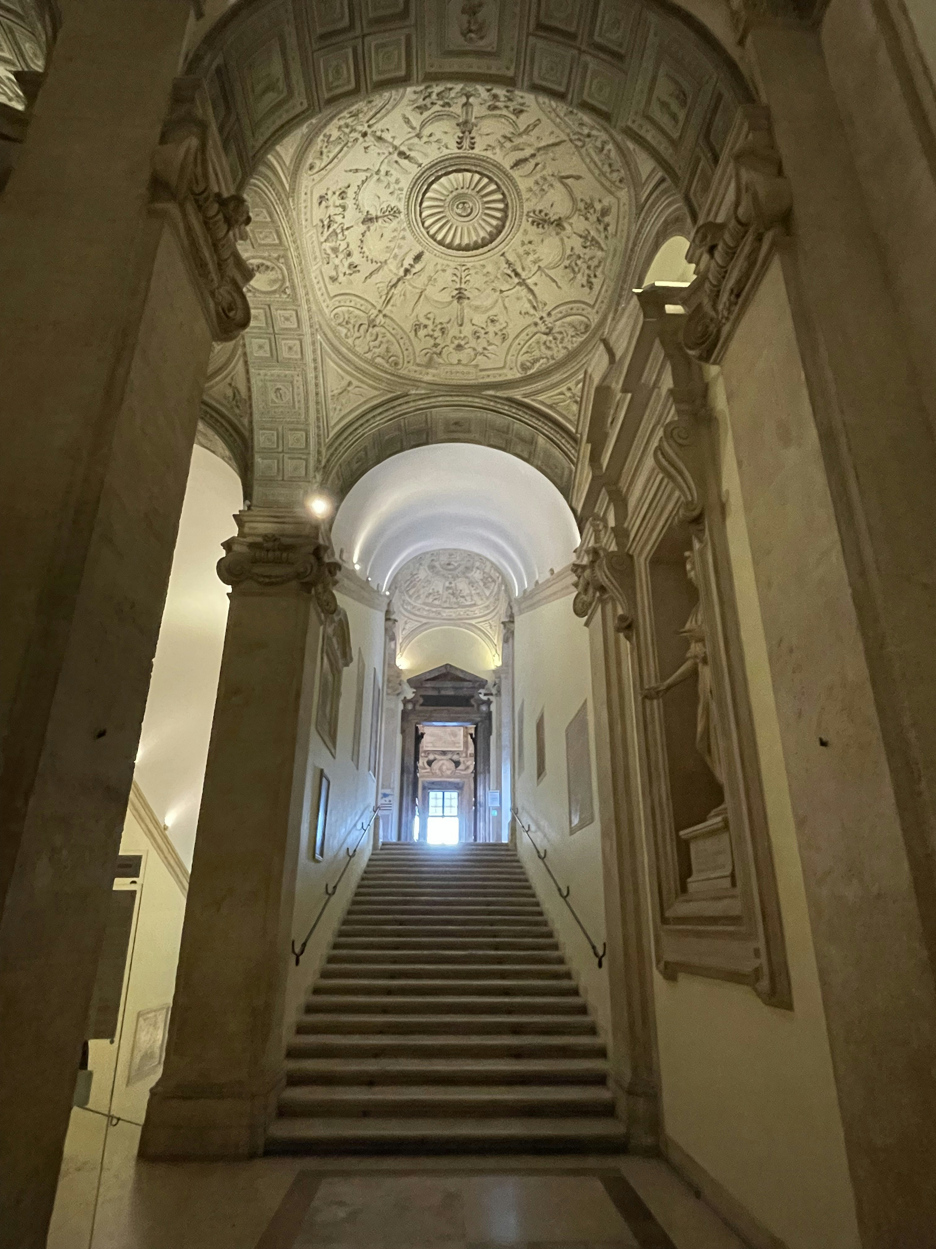 Photo by francescopalmieri