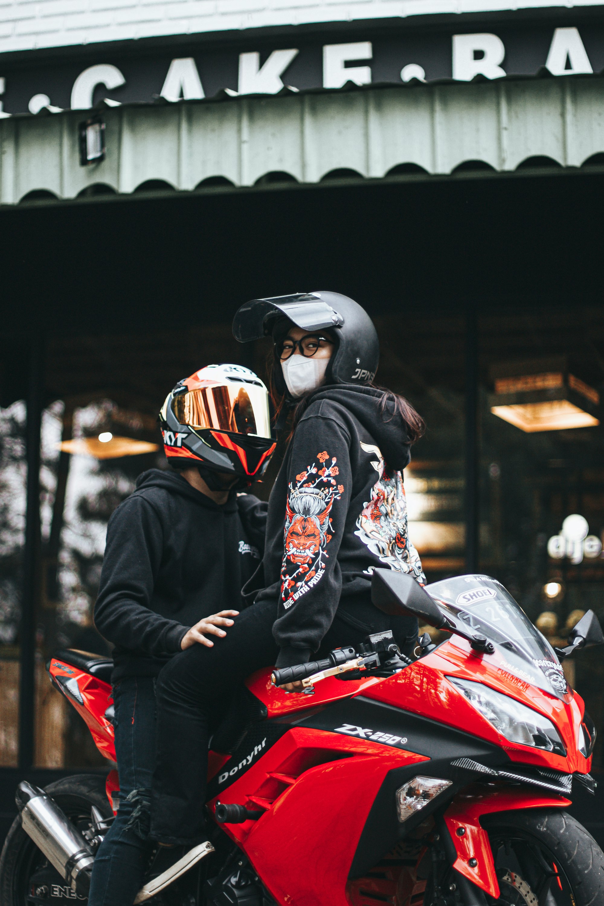 BEST MOTORCYCLE HELMETS DOT APPROVED