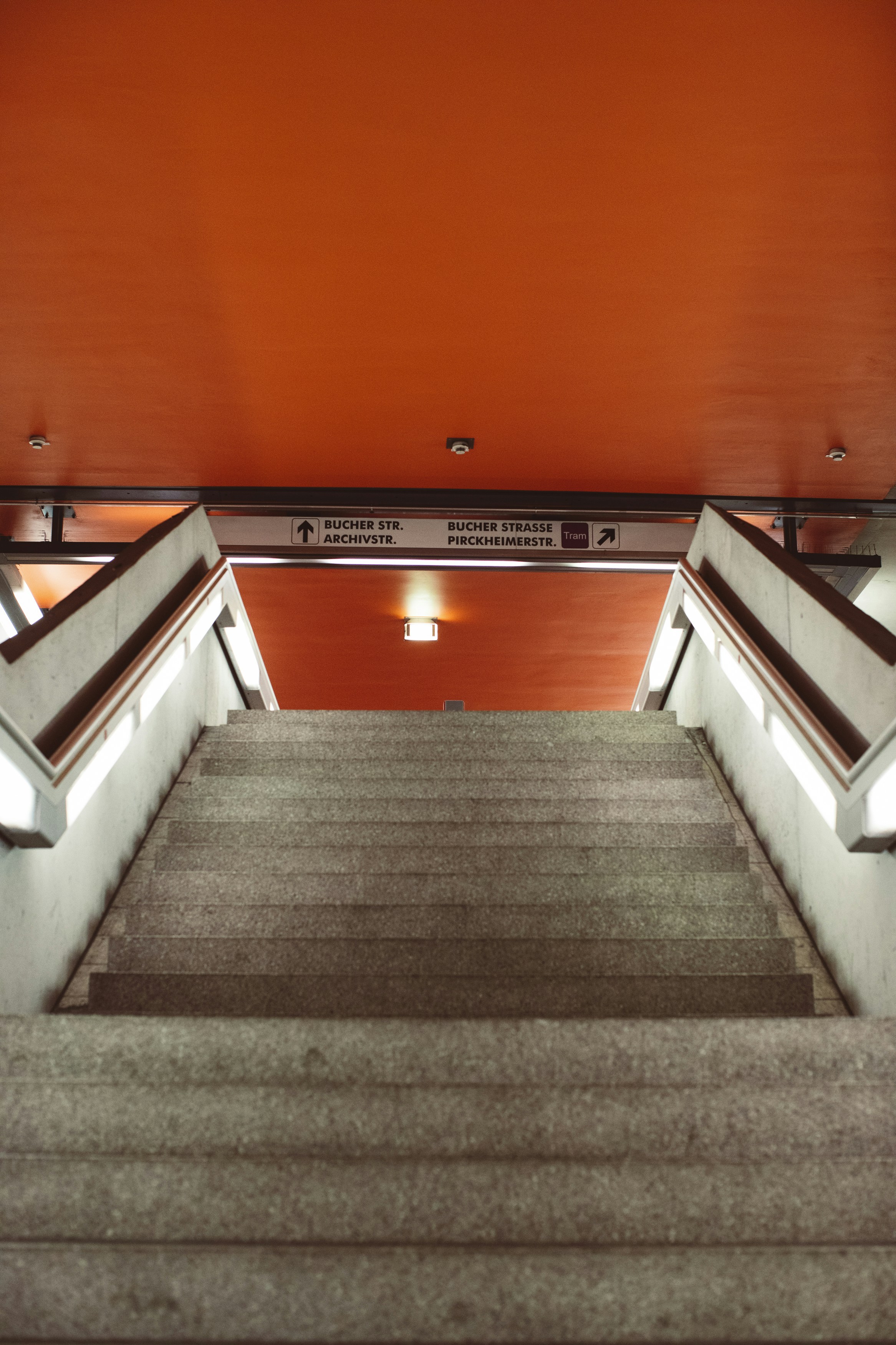 Photo by markusspiske