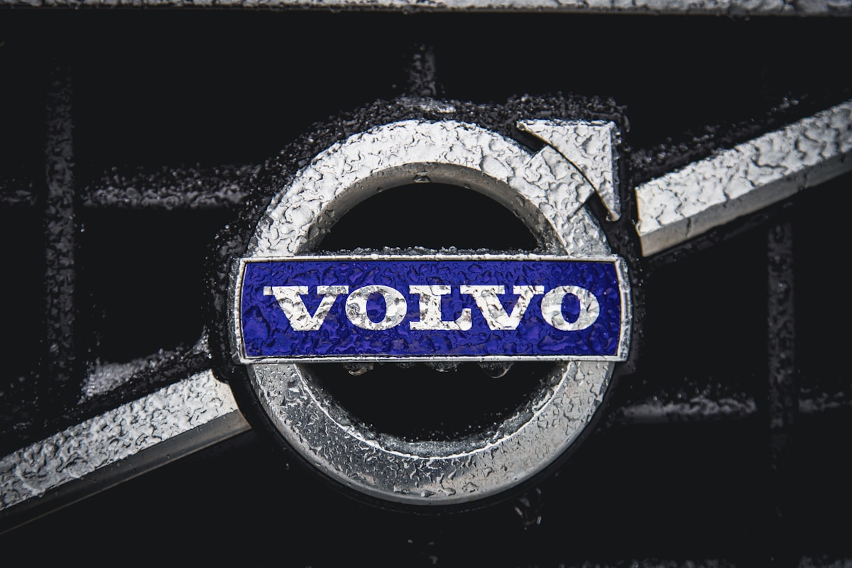general related image for: Volvo to Add Combustion Engine Production at US Factory, Reports Di.se