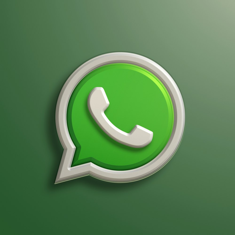 un'icona verde con un telefono su di esso