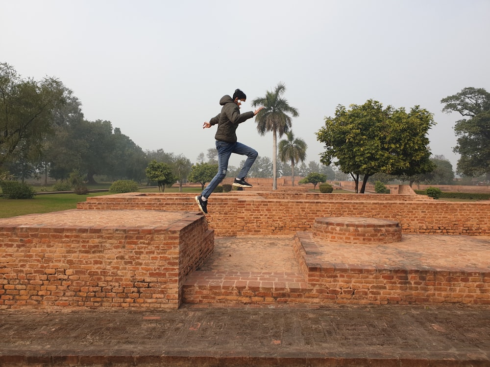 a person jumping a skate board in the air