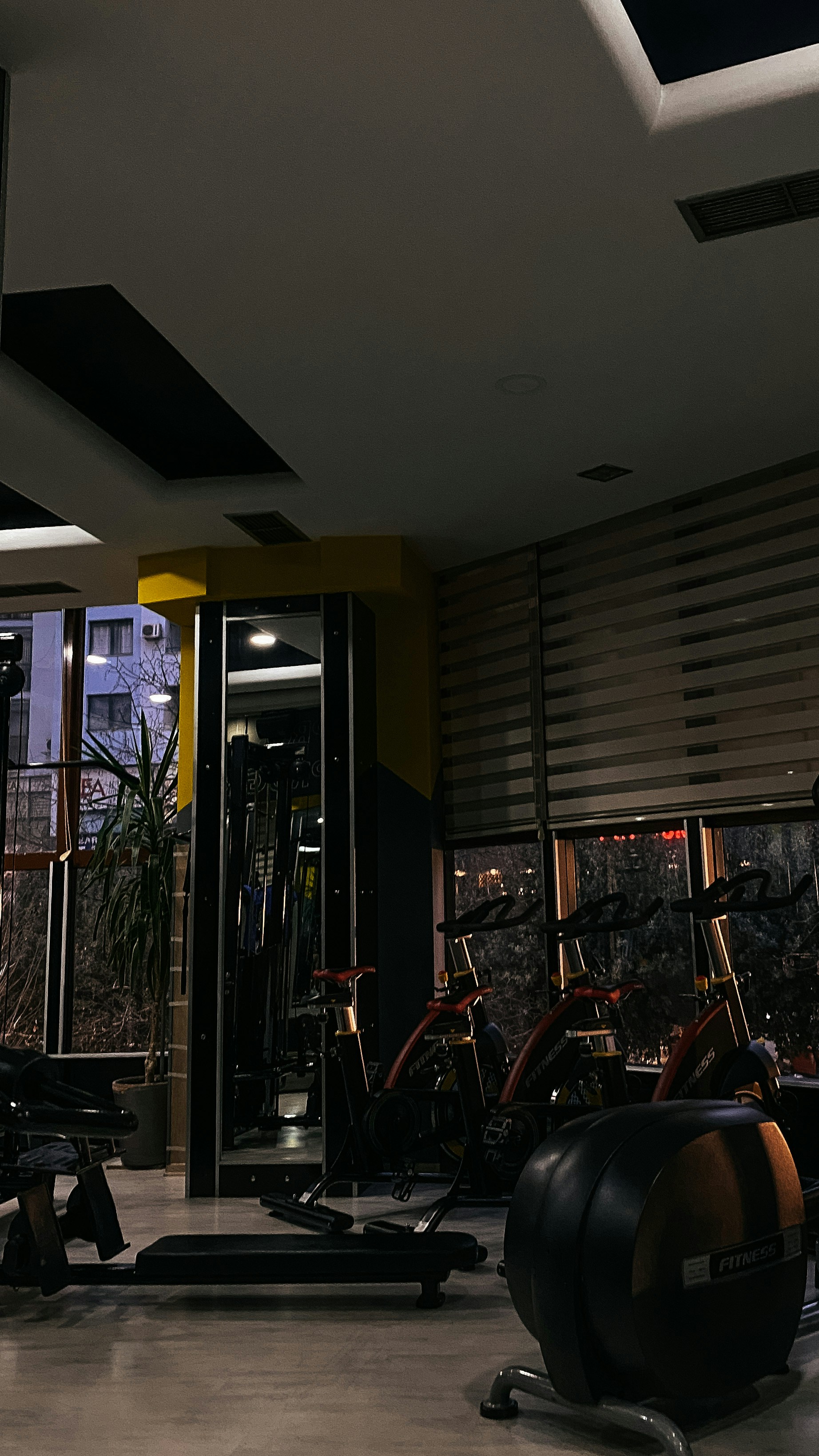 Retail Evolution for Trainers & Studio Owners in 2026: Smart Demos, Privacy, and Edge‑First Merch