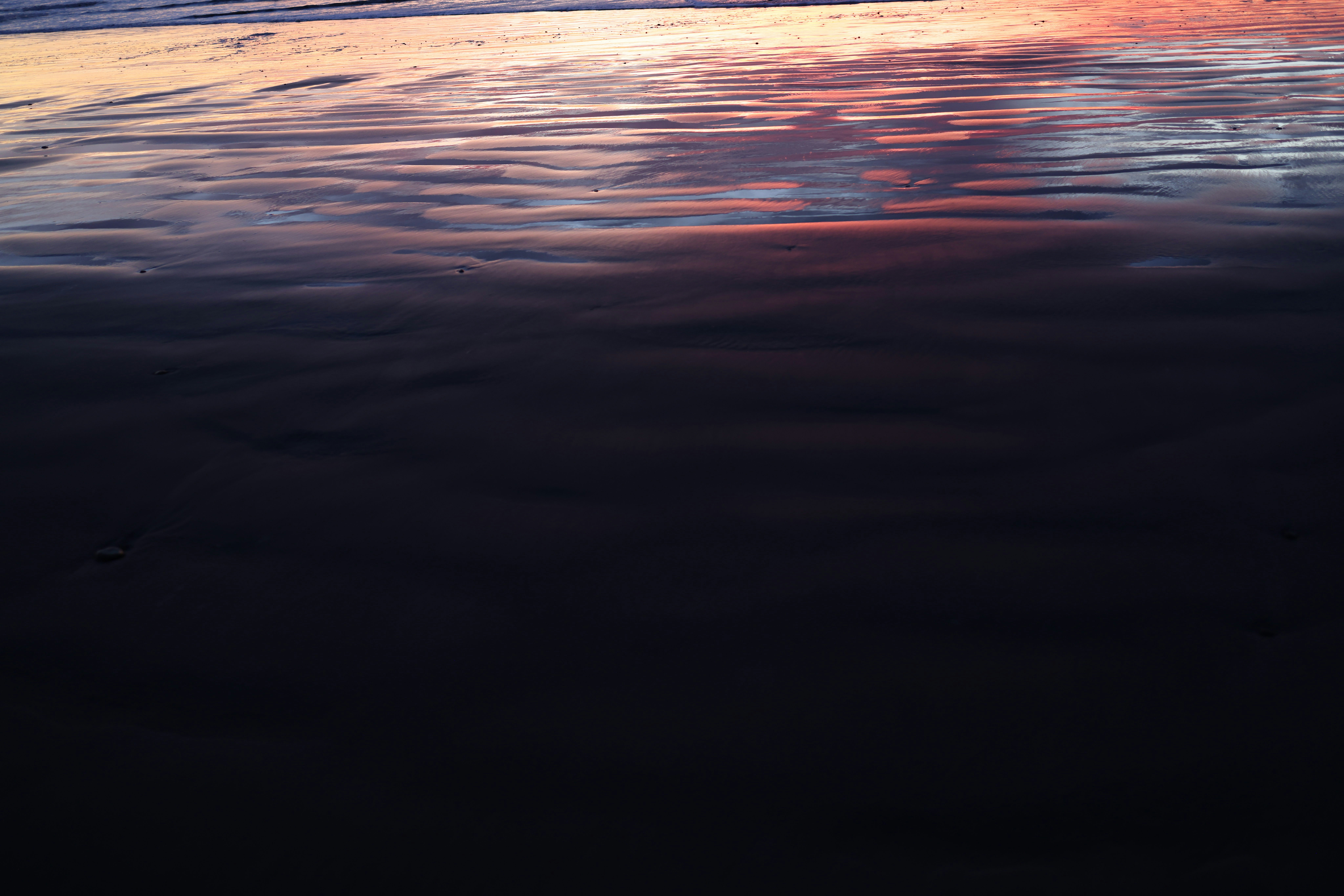 Photo by solenfeyissa