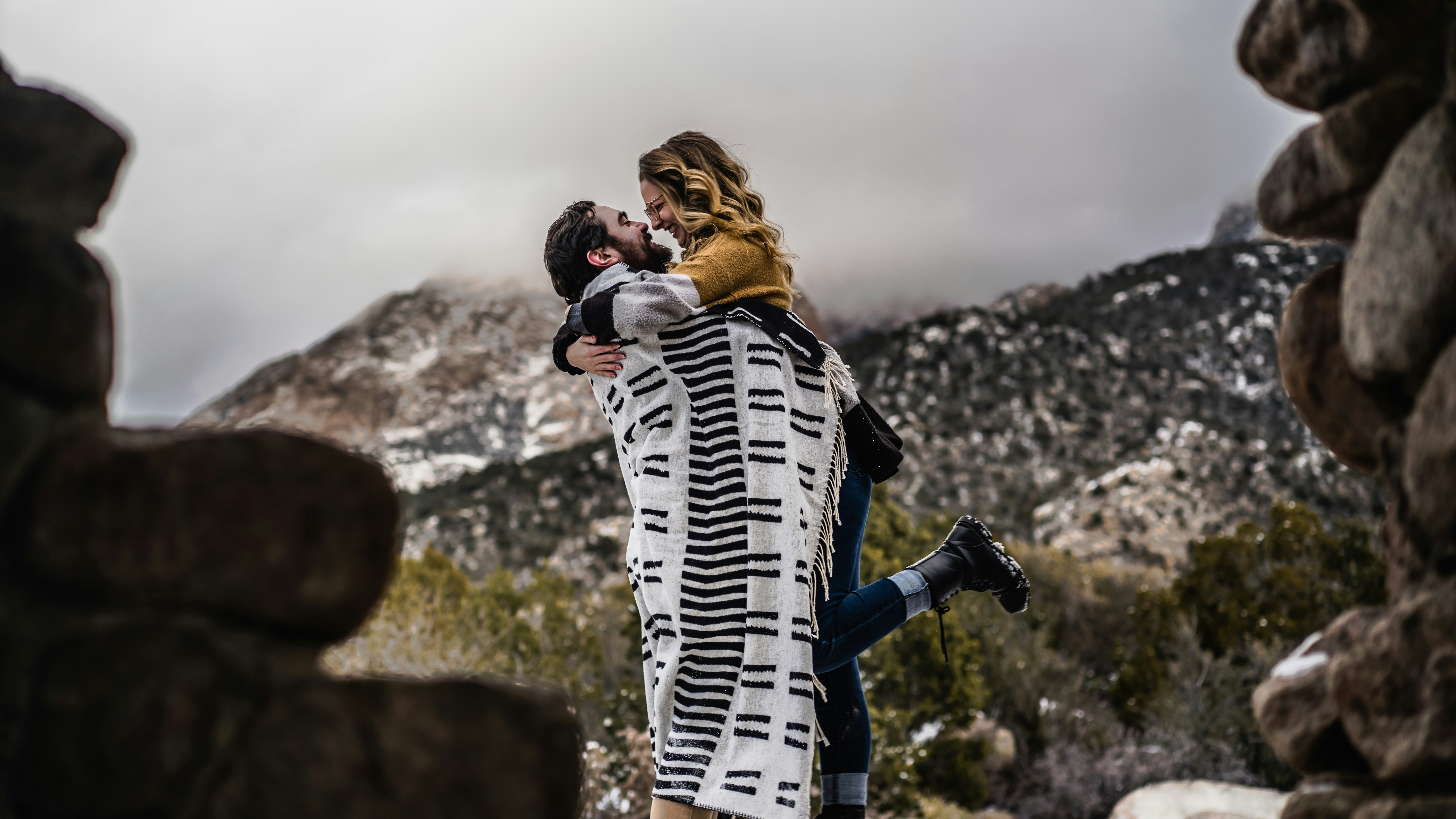 5 Budget Outfit Ideas for Mountain Elopements