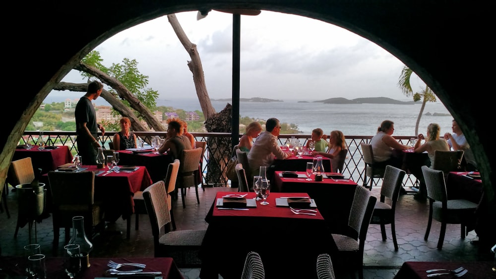 a restaurant with a view of the ocean