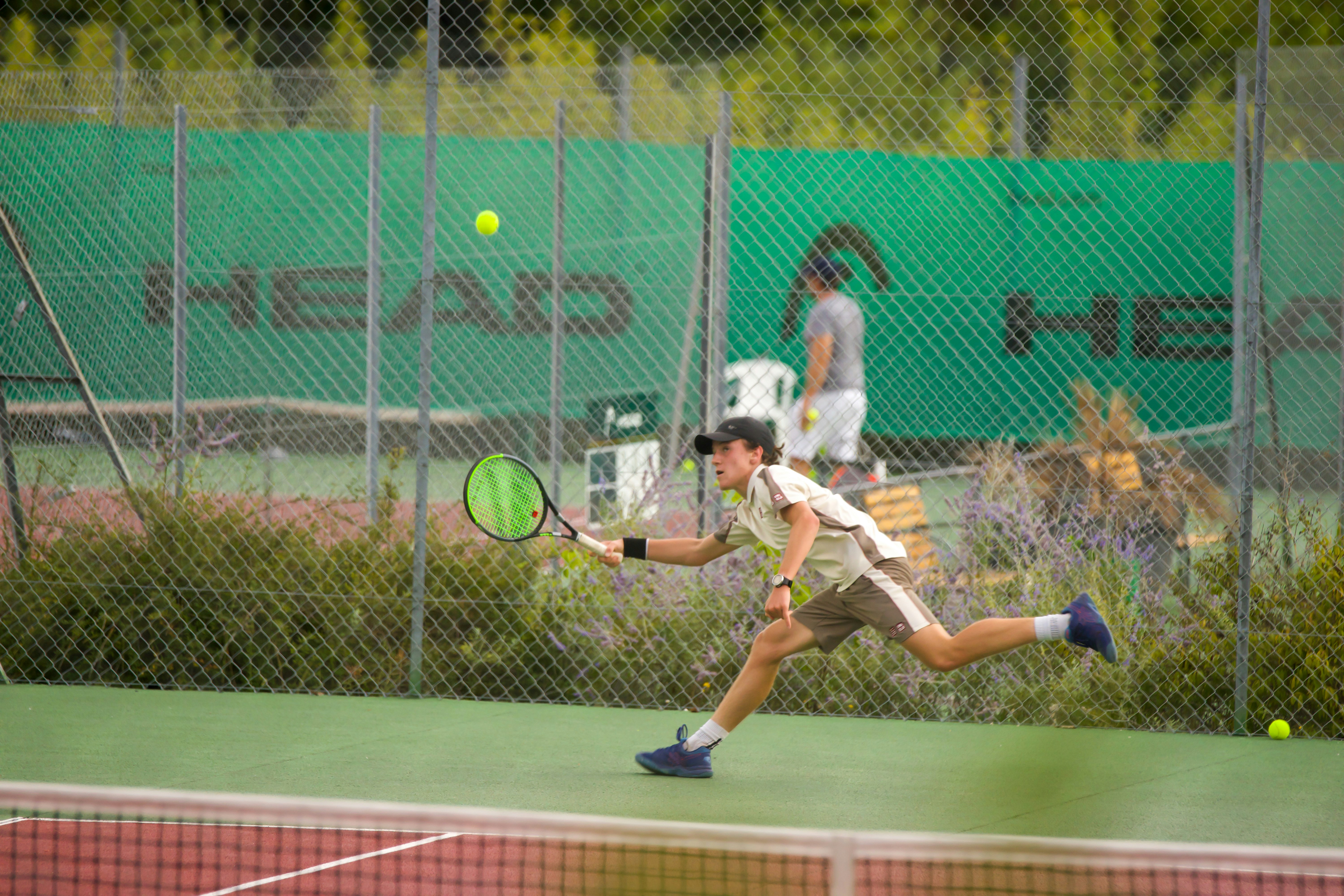 Lezione tecnica di tennis