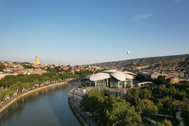 Top Sports Bars in Tbilisi to Watch the Match With the Crowd