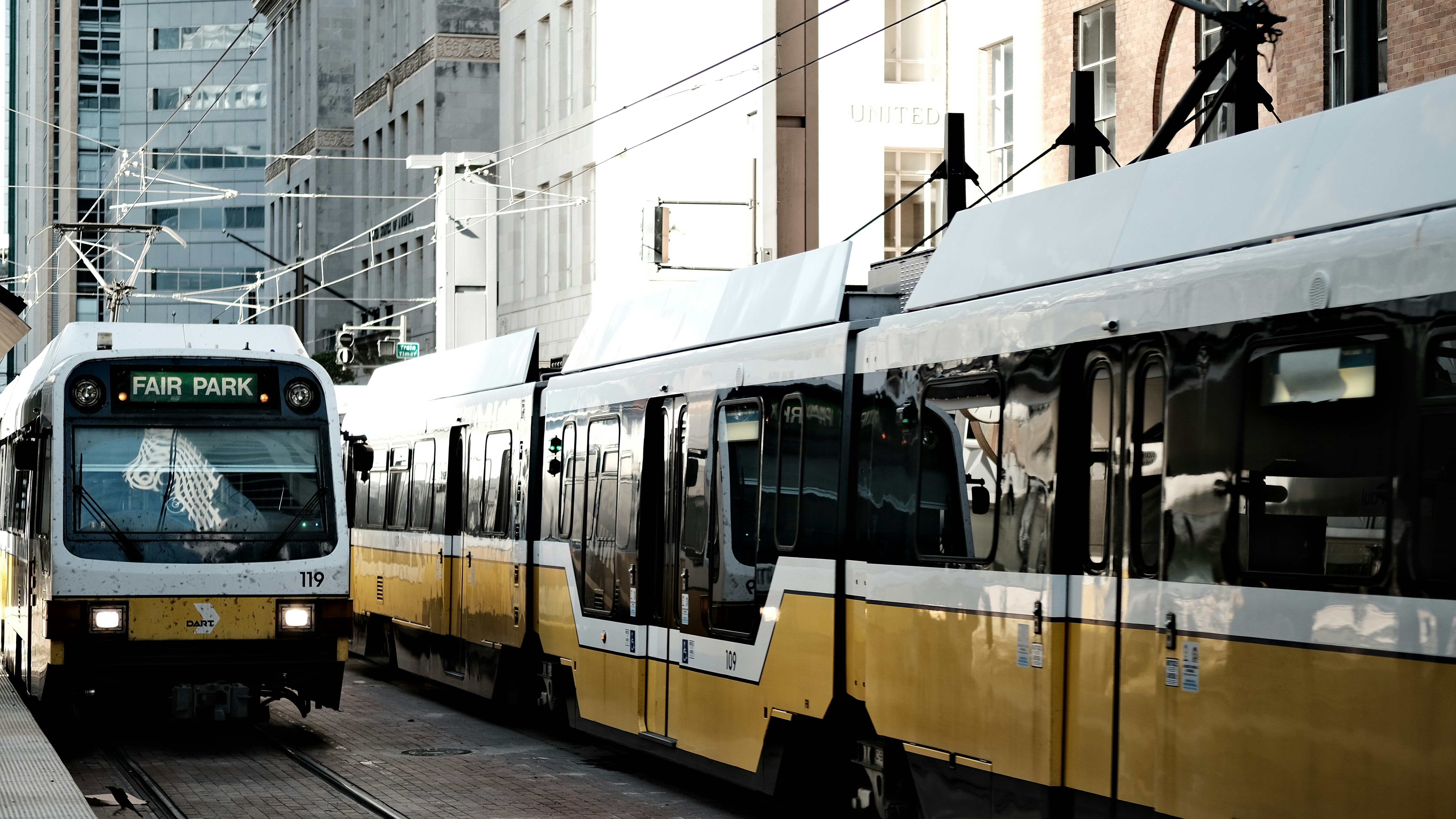 🚗🚆 How to Get Around Dallas During the World Cup (Without Losing Your Sanity)