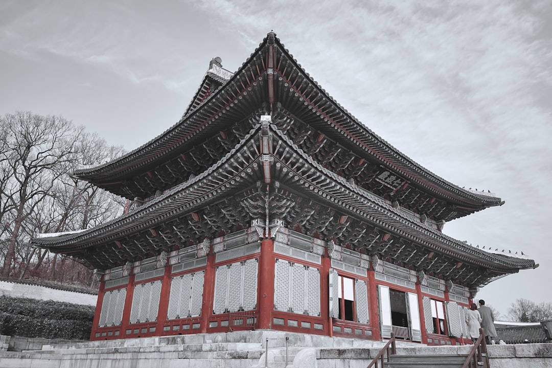 7 Essential Korean Phrases for Travelers