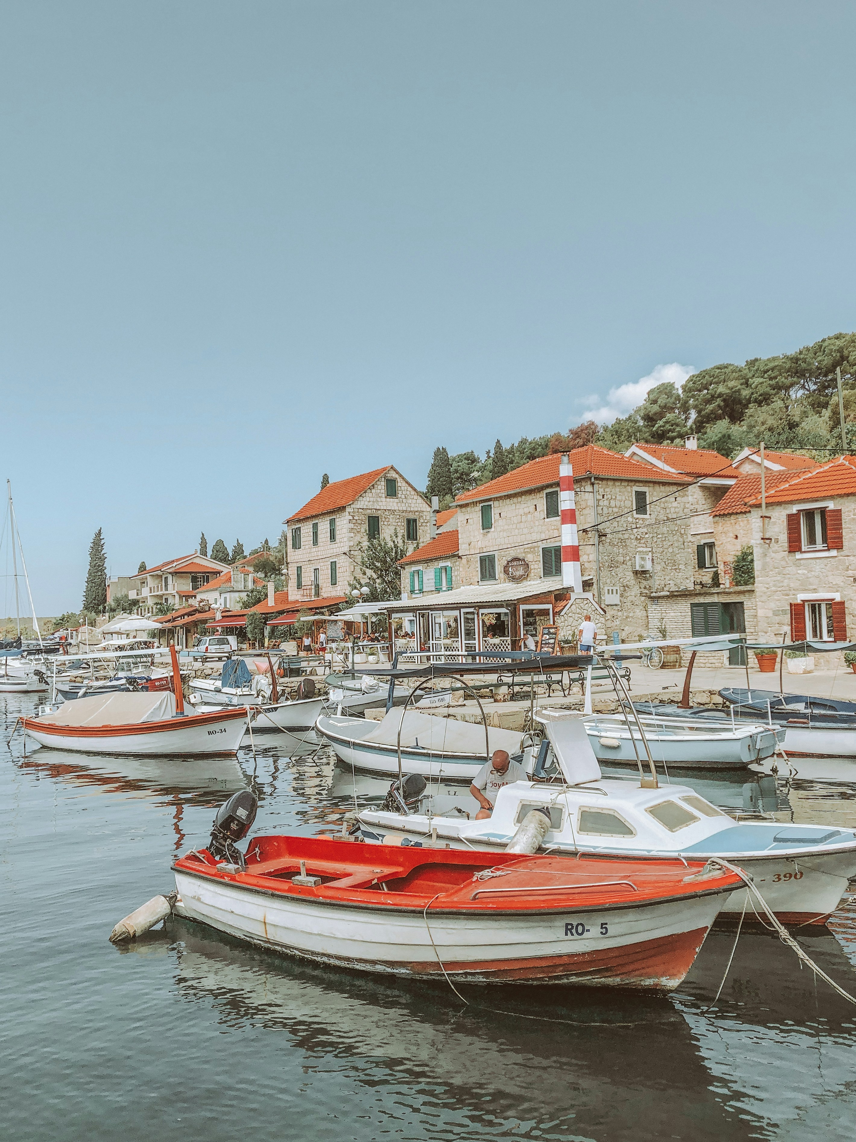 Photo by monicaballesterb