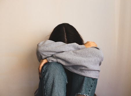 trauriger Mensch, der ADHS hat