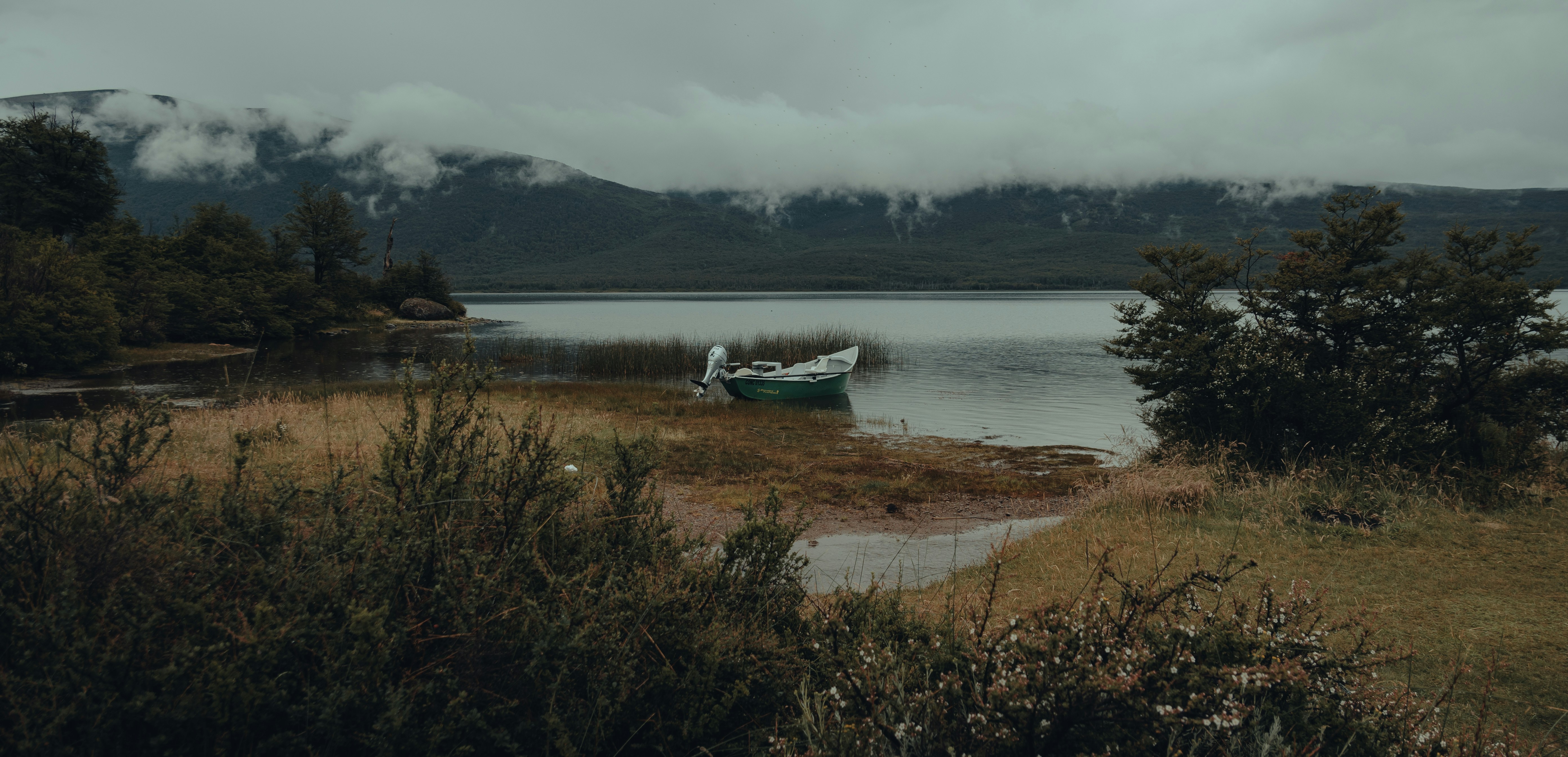 Photo by gasparzaldo