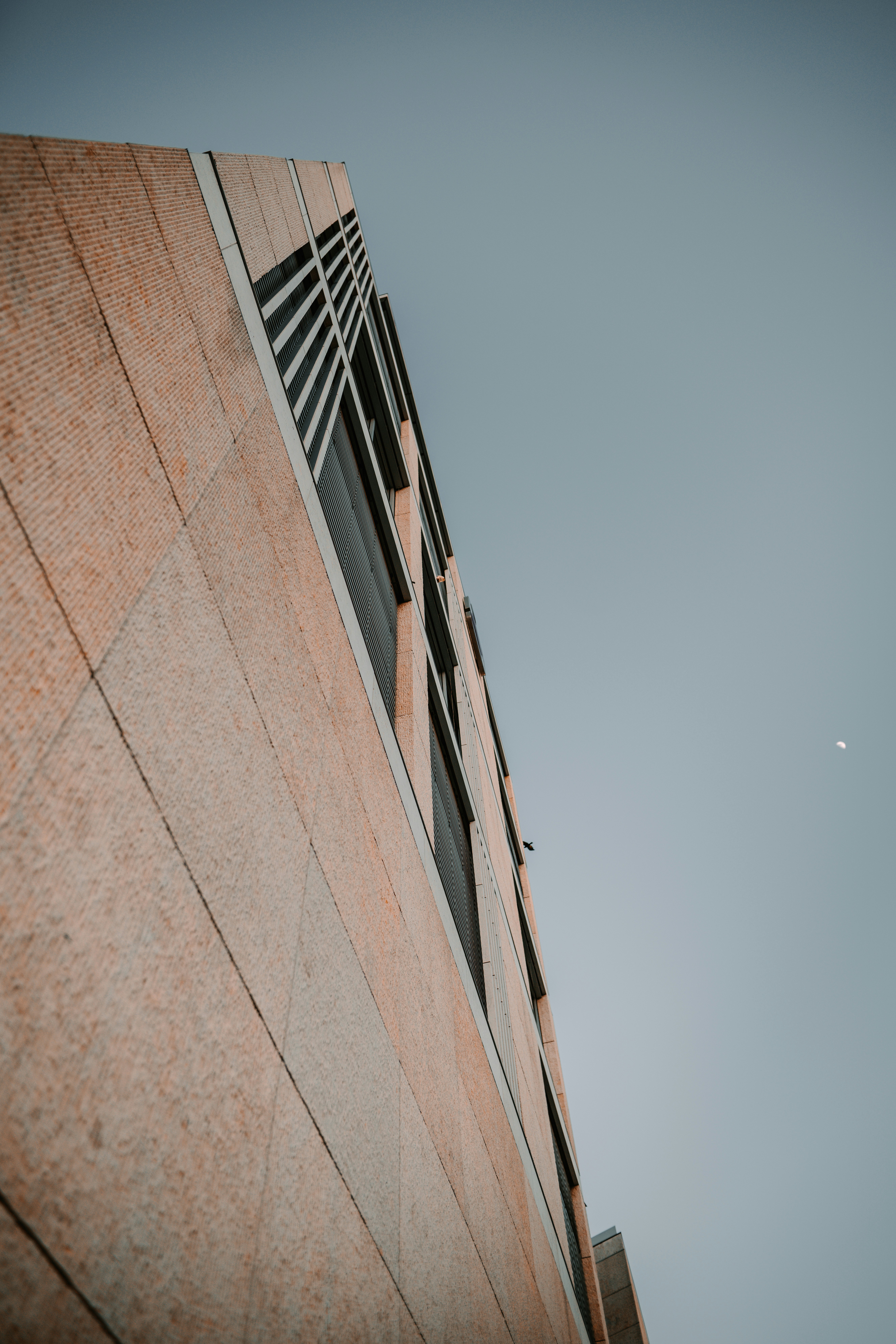 Photo by martzzl