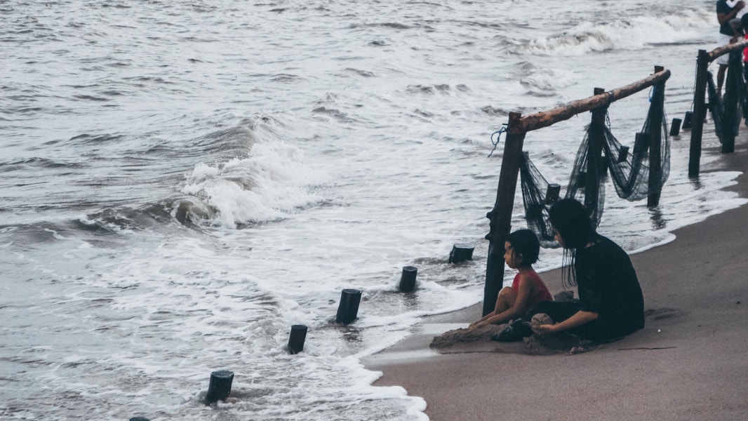 Kako Na Pravilan Način Prići Devojkama Na Plaži: Savjeti Za Upoznavanje i Zavođenje