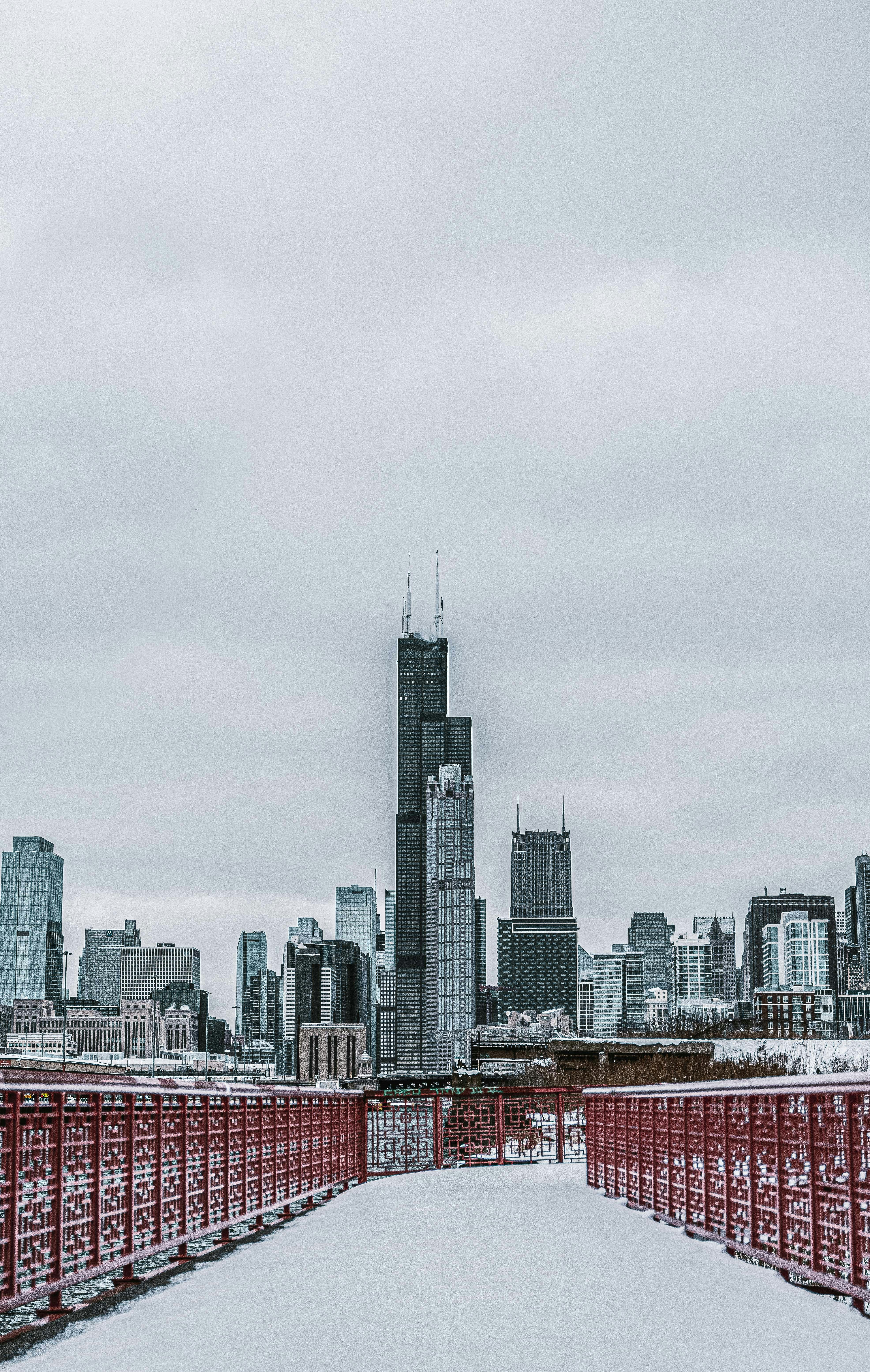 5 Chicago Business Learning Approaches for Senior-Level Decision Makers