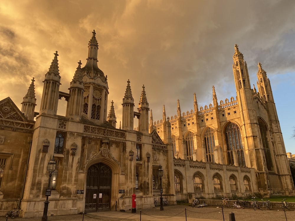 a large building with a clock on the front of it