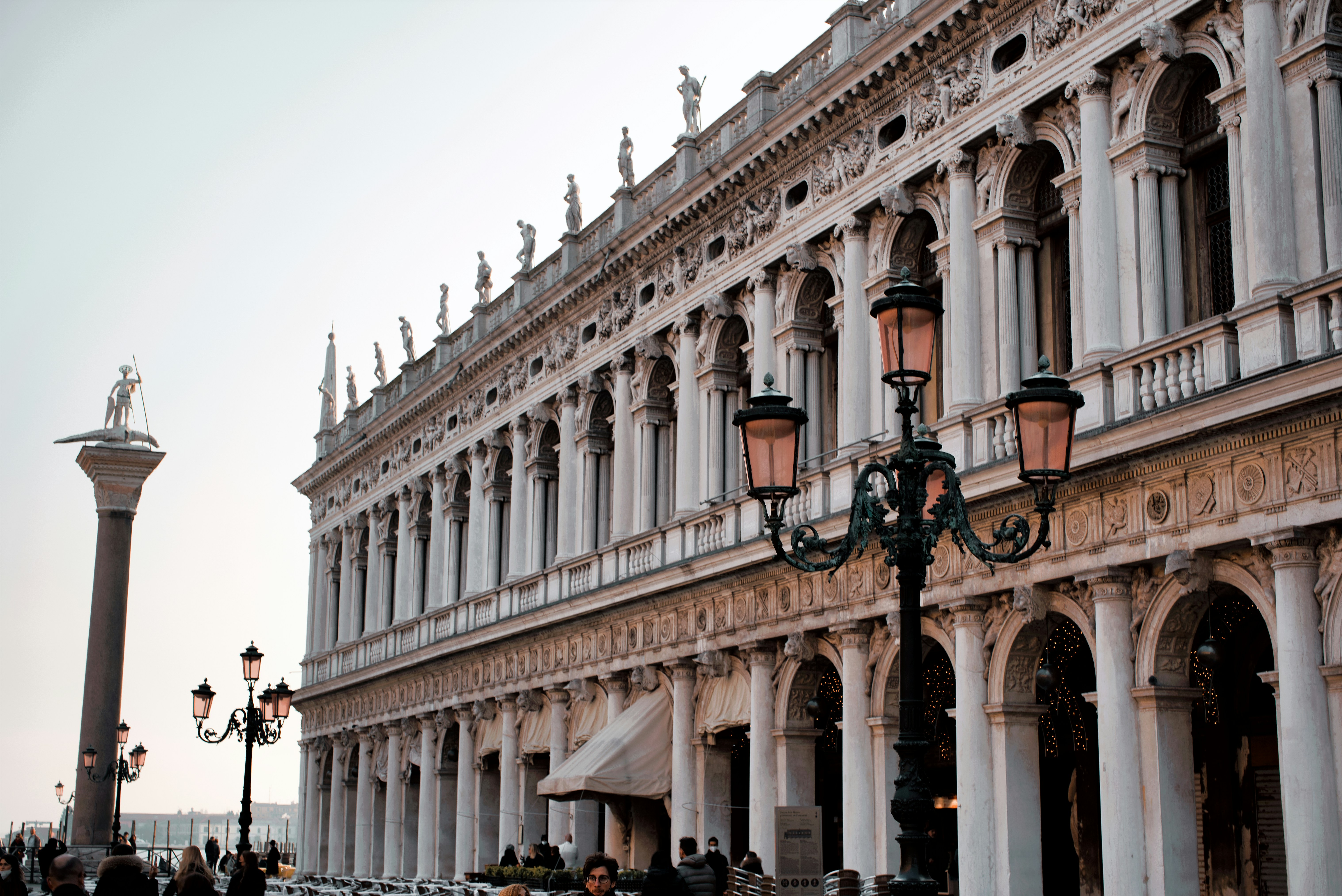 Photo by romainchllet