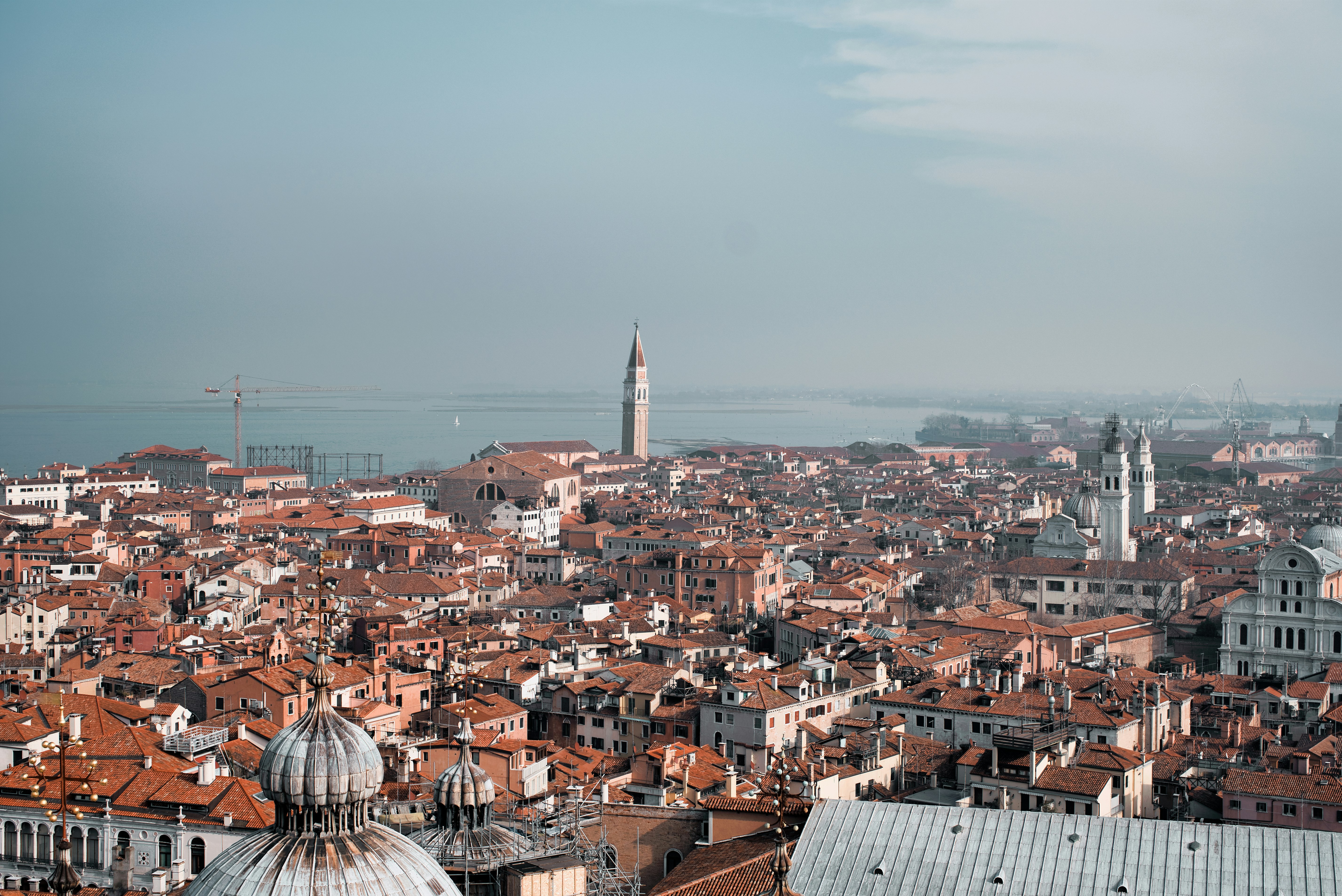 Photo by romainchllet