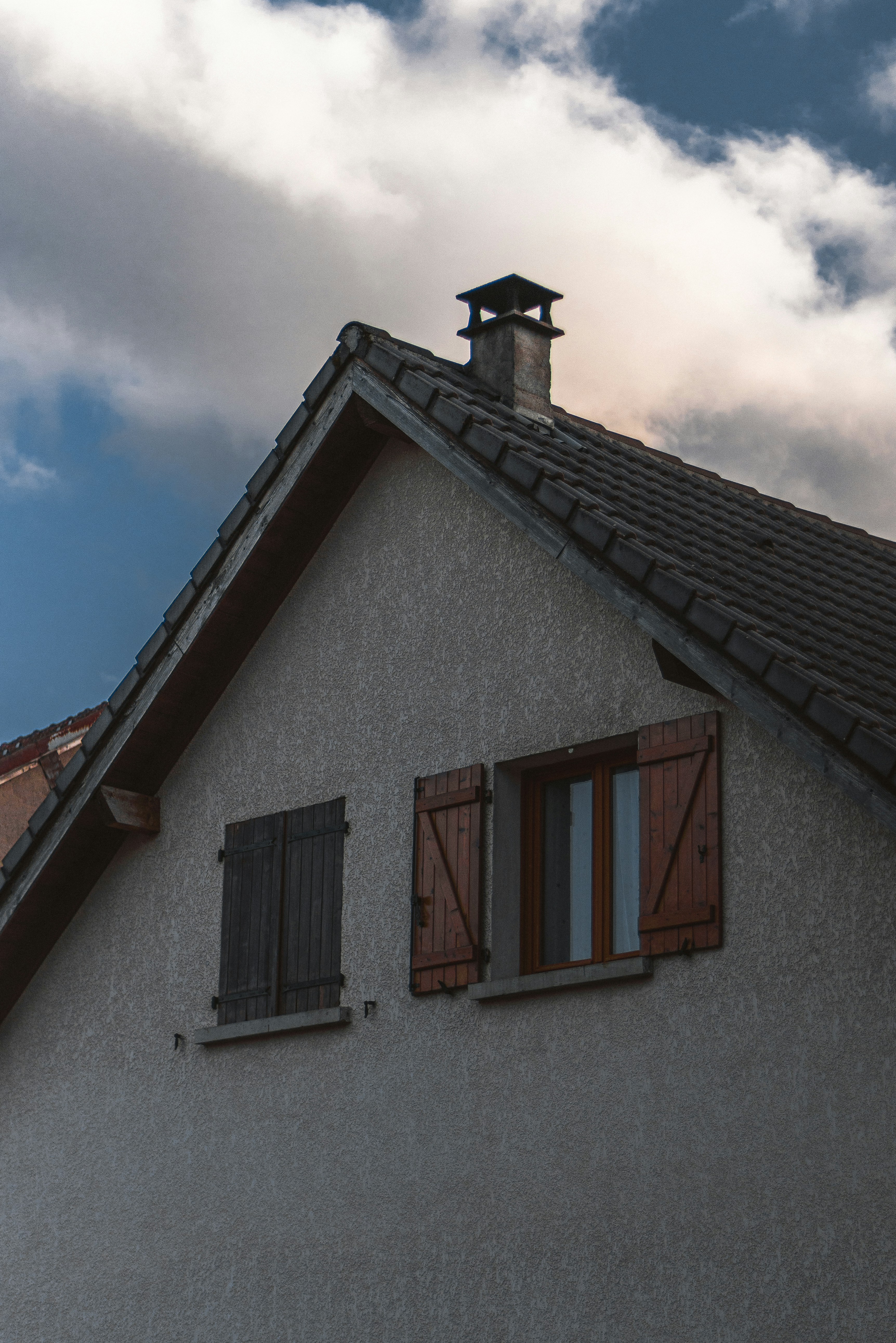 Photo by yigitarisoy