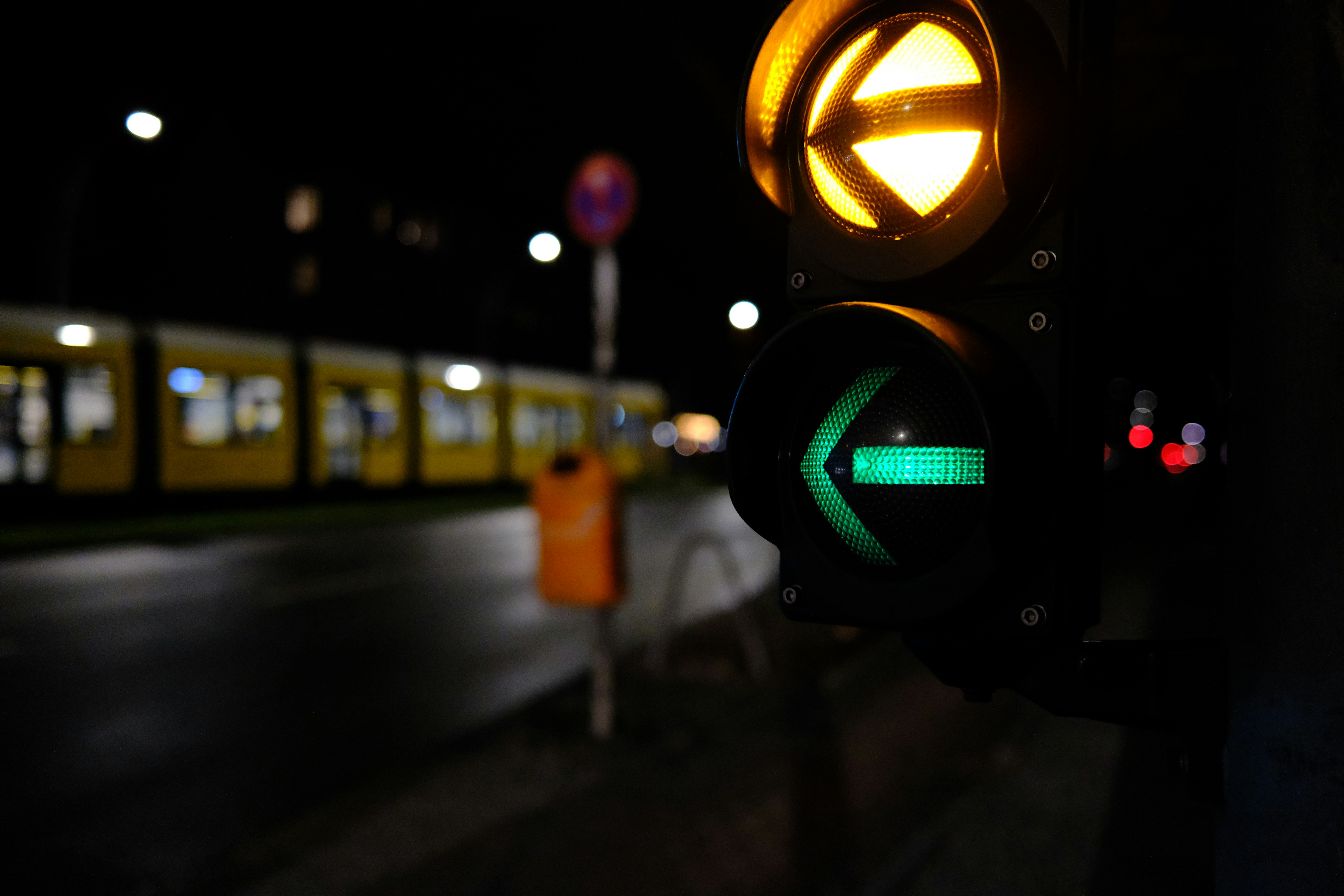 Photo by reyaznama