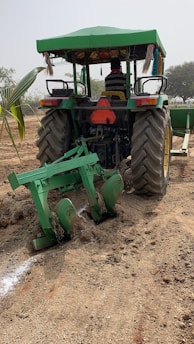 a tractor Subsoiler/Ripper Attachment
