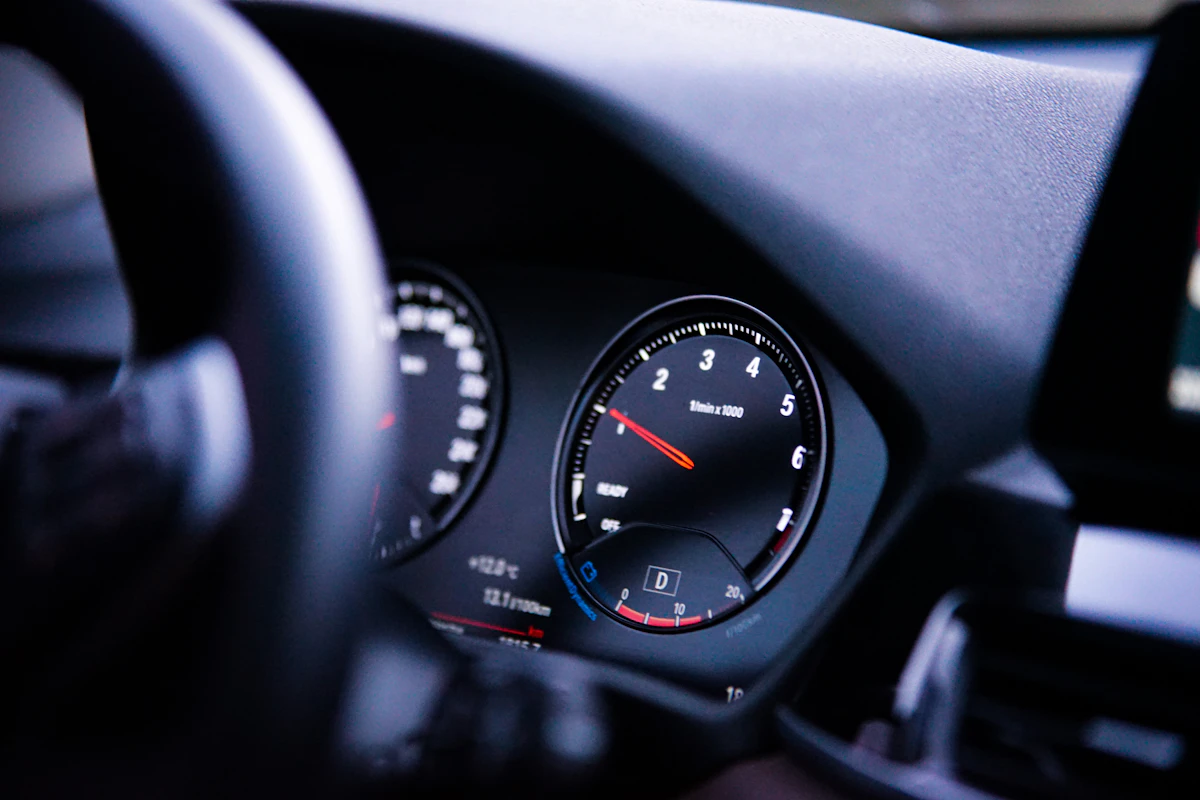 Auto kopen zonder onderhoudshistorie: hoe groot is het risico echt