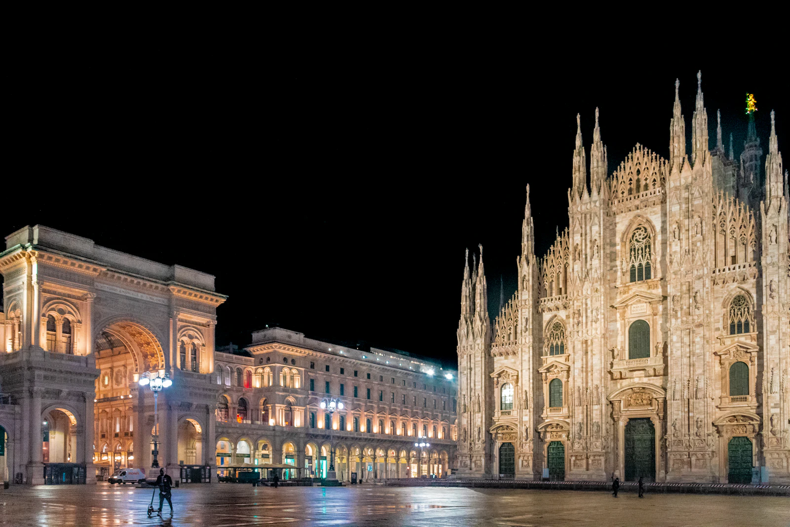 Palazzo Cordusio, a Gran Meliá Hotel: A Gran Meliá Palace Between the Duomo and the Castello
