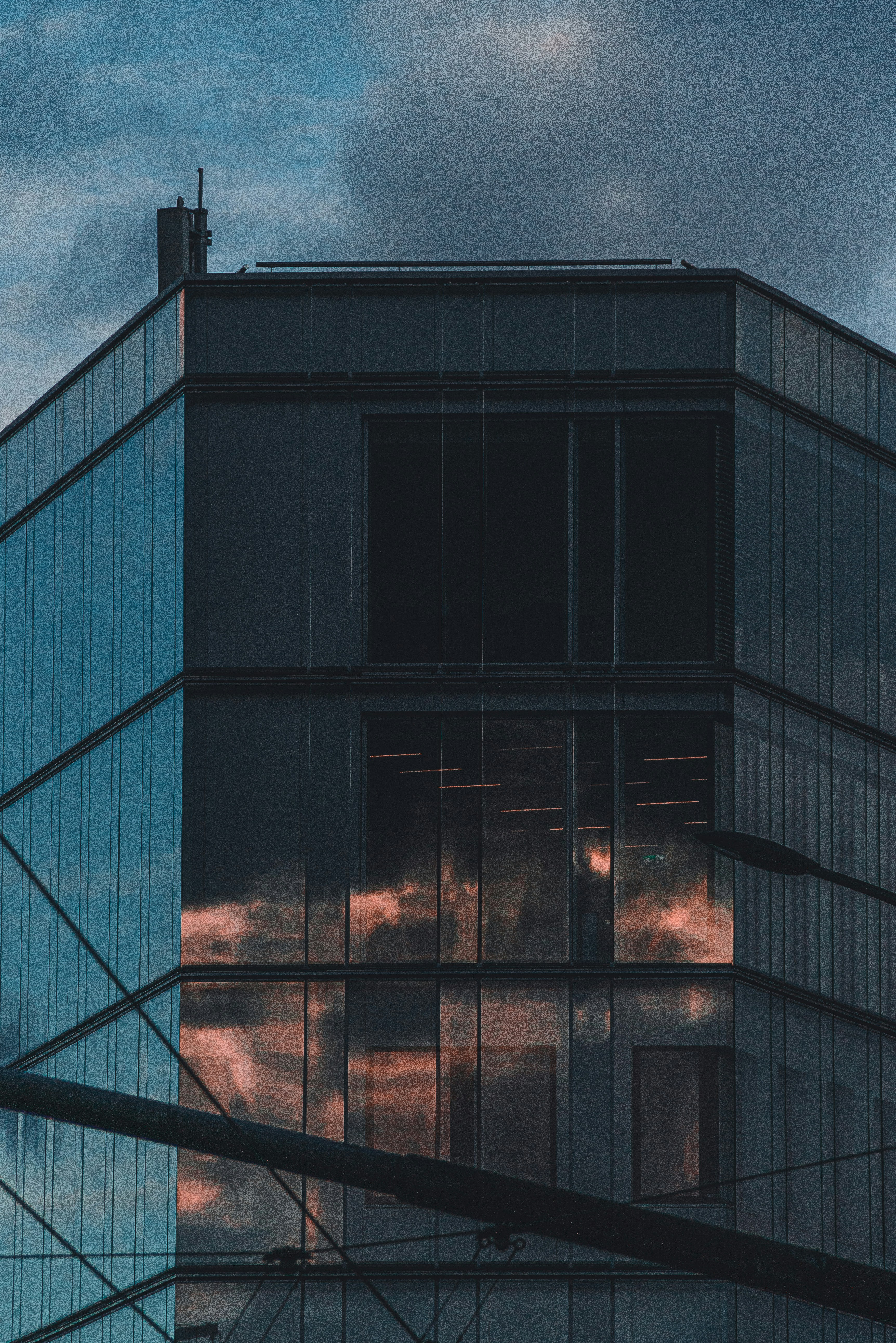 Photo by yigitarisoy