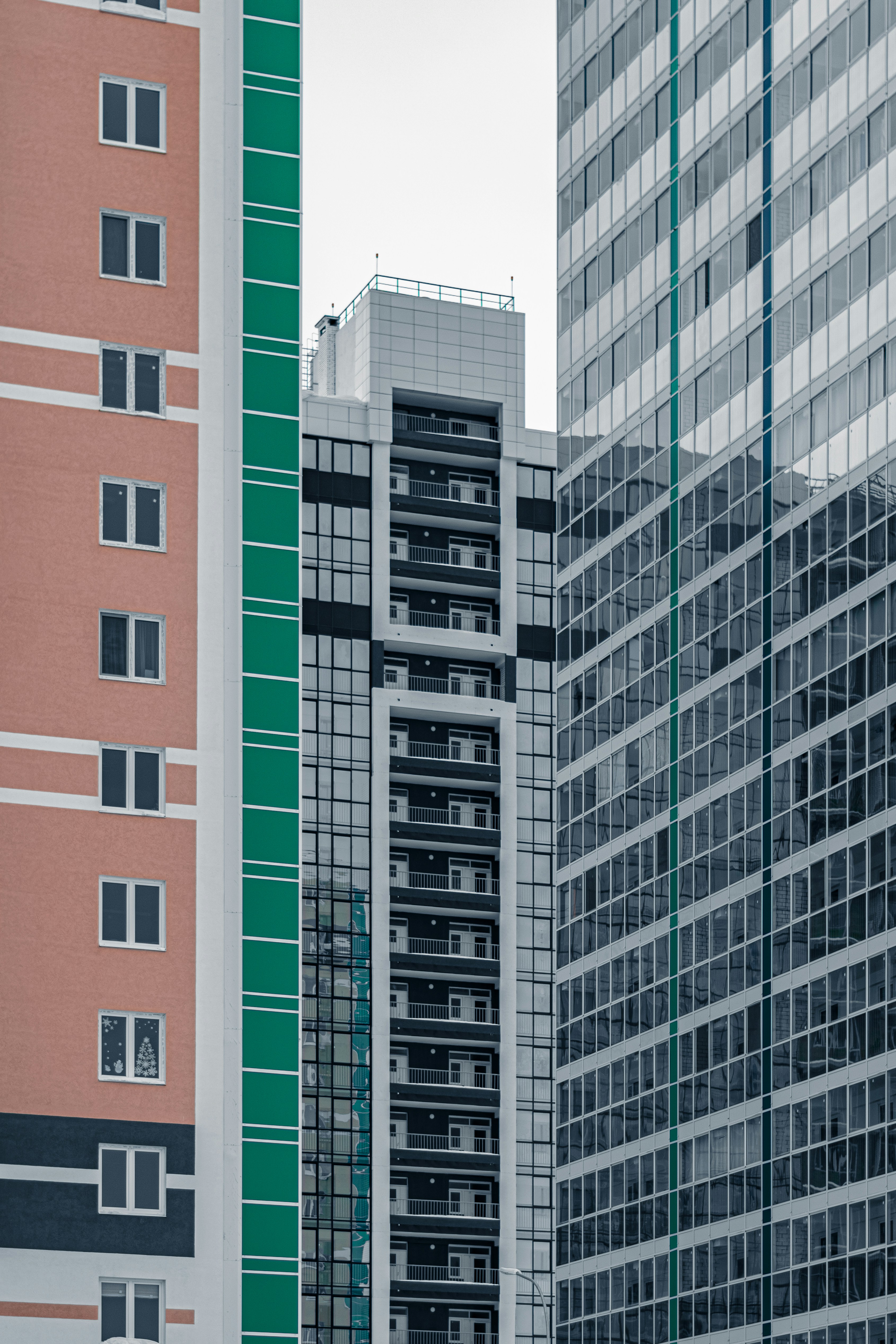 Photo by therealslkhv