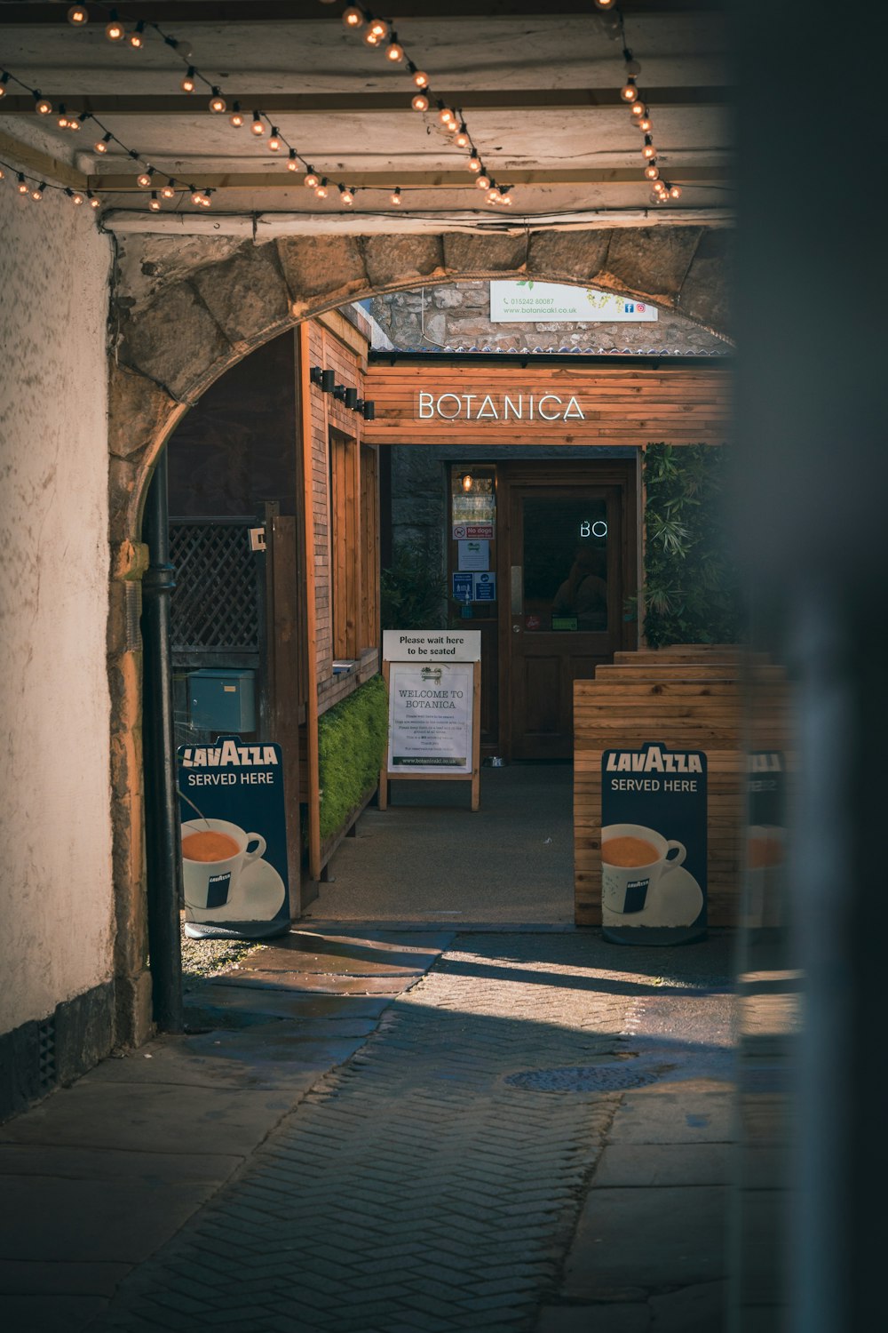 the entrance to botanica coffee house