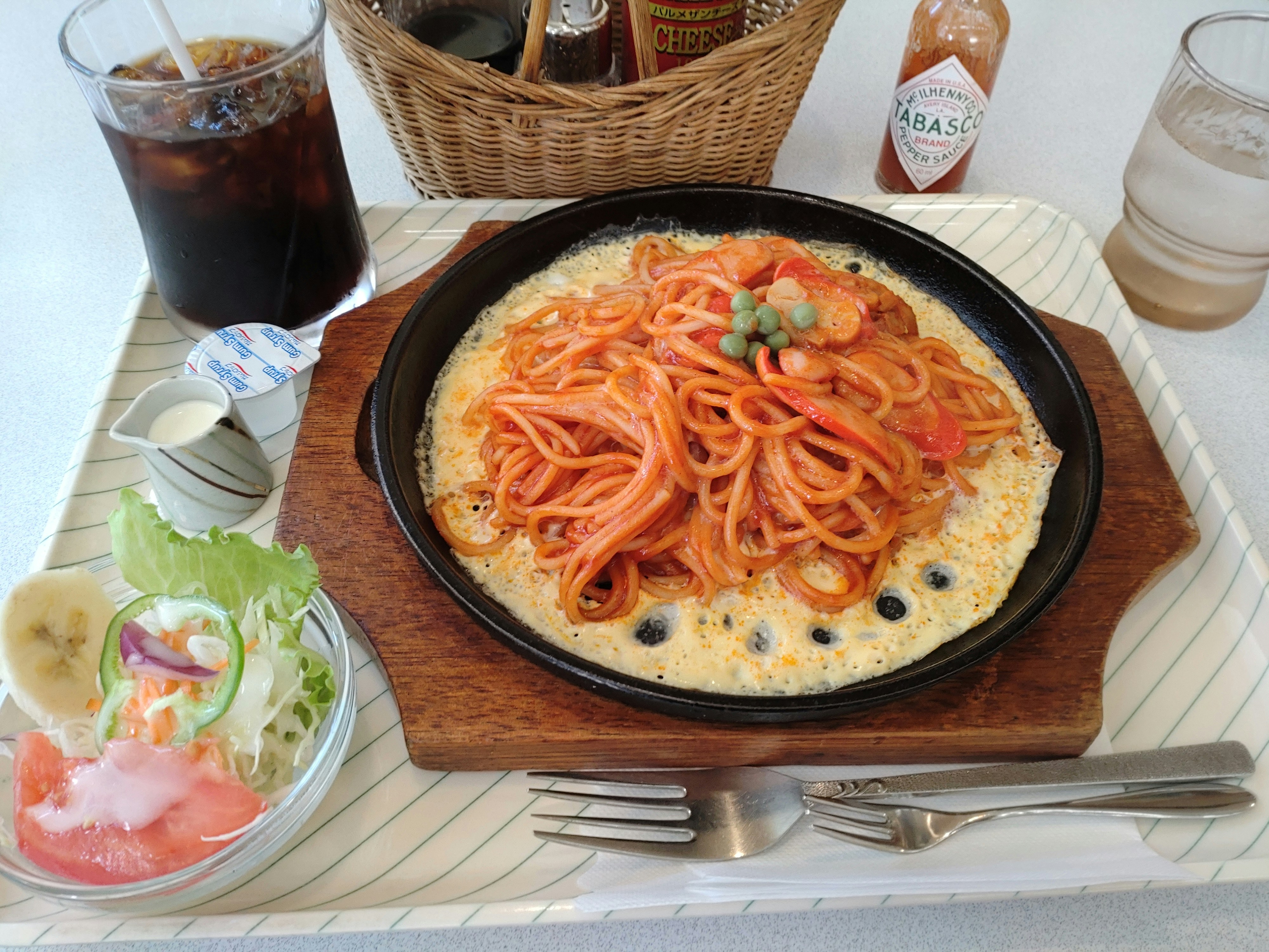 photo-1645312857652-0345bfb2a472