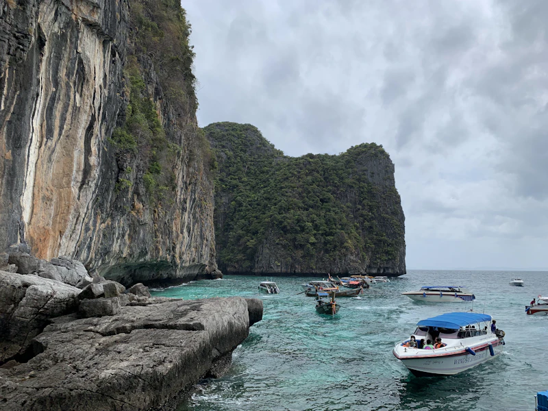 Best Halal Food in Phi Phi Islands: A Complete Guide for Muslim Travelers
