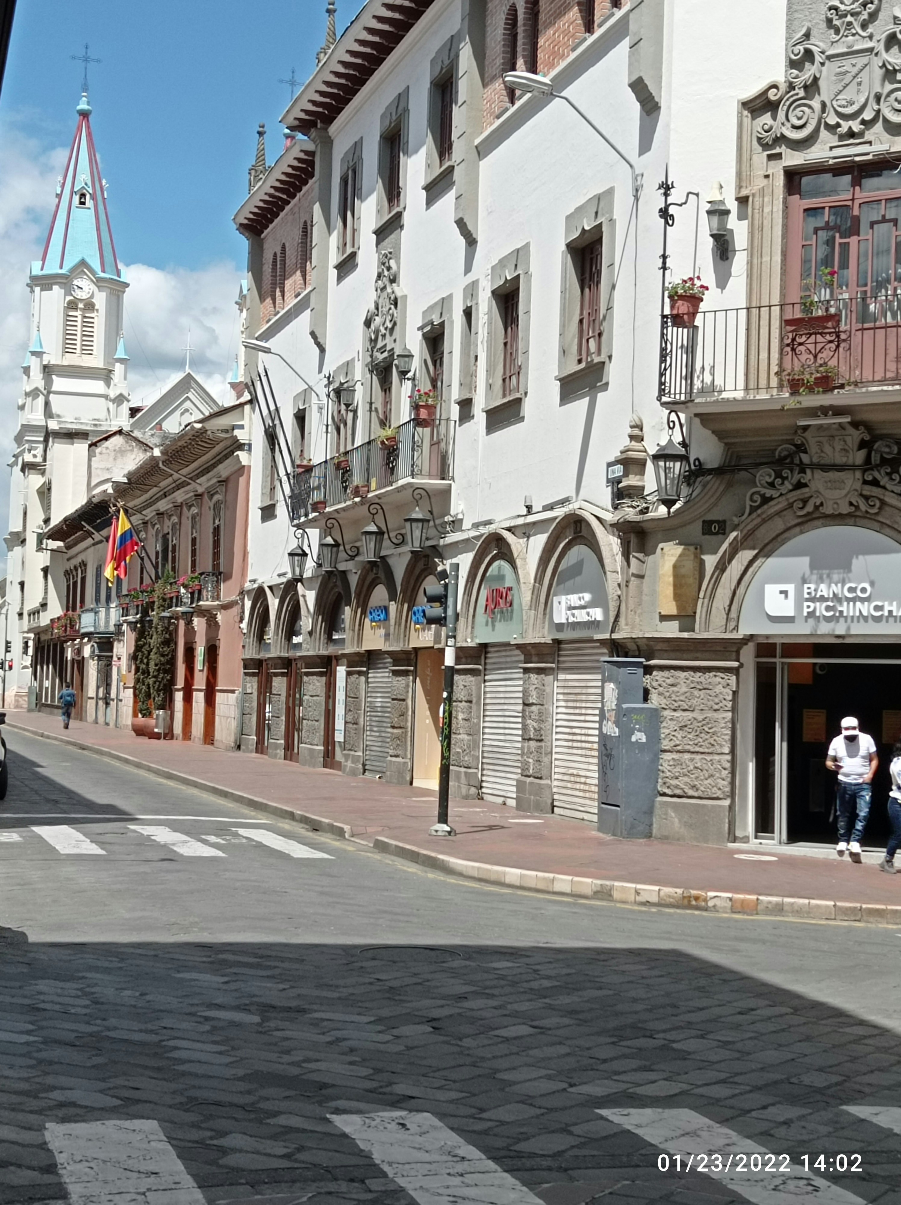 Photo by johnymalecon