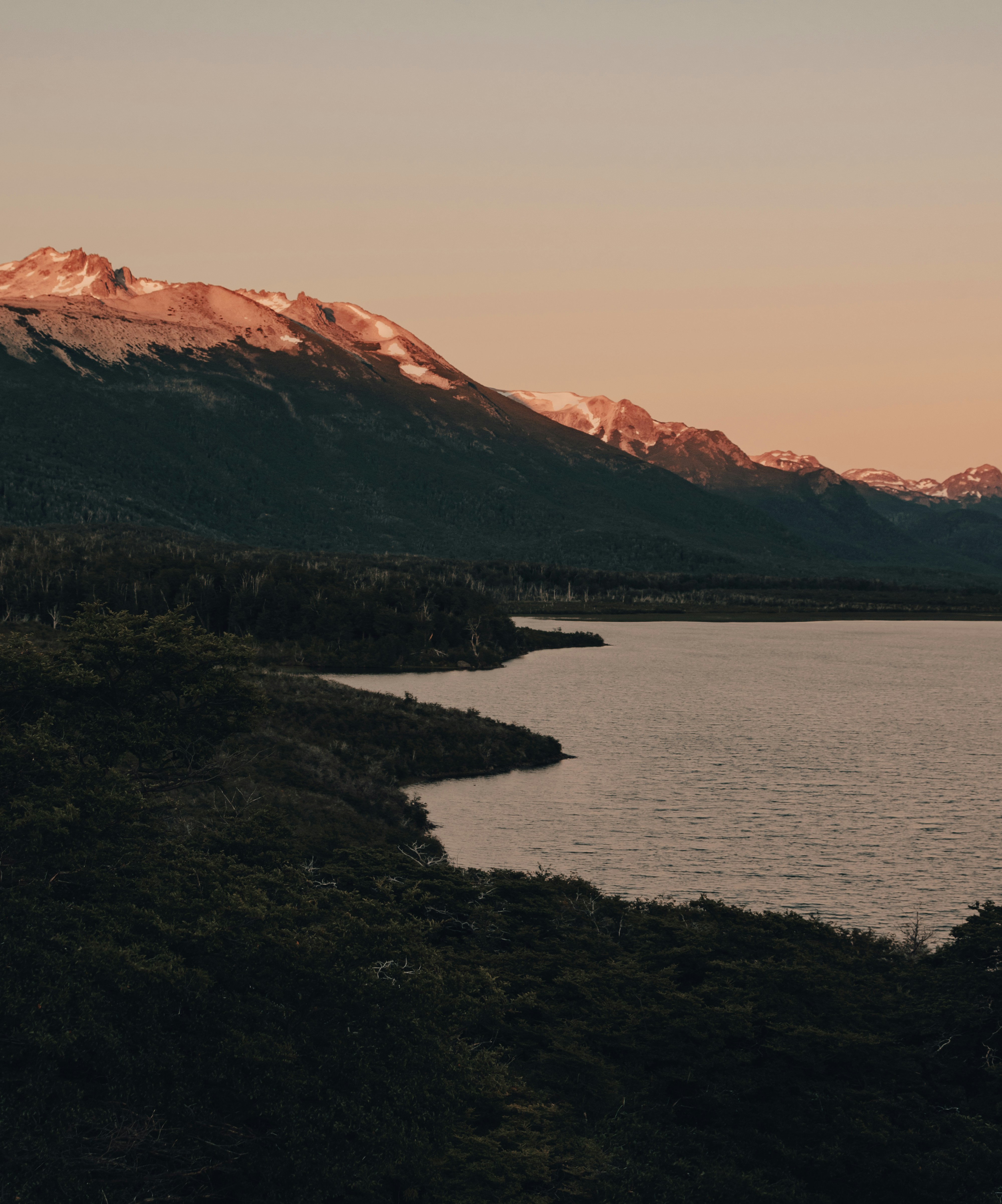 Photo by gasparzaldo