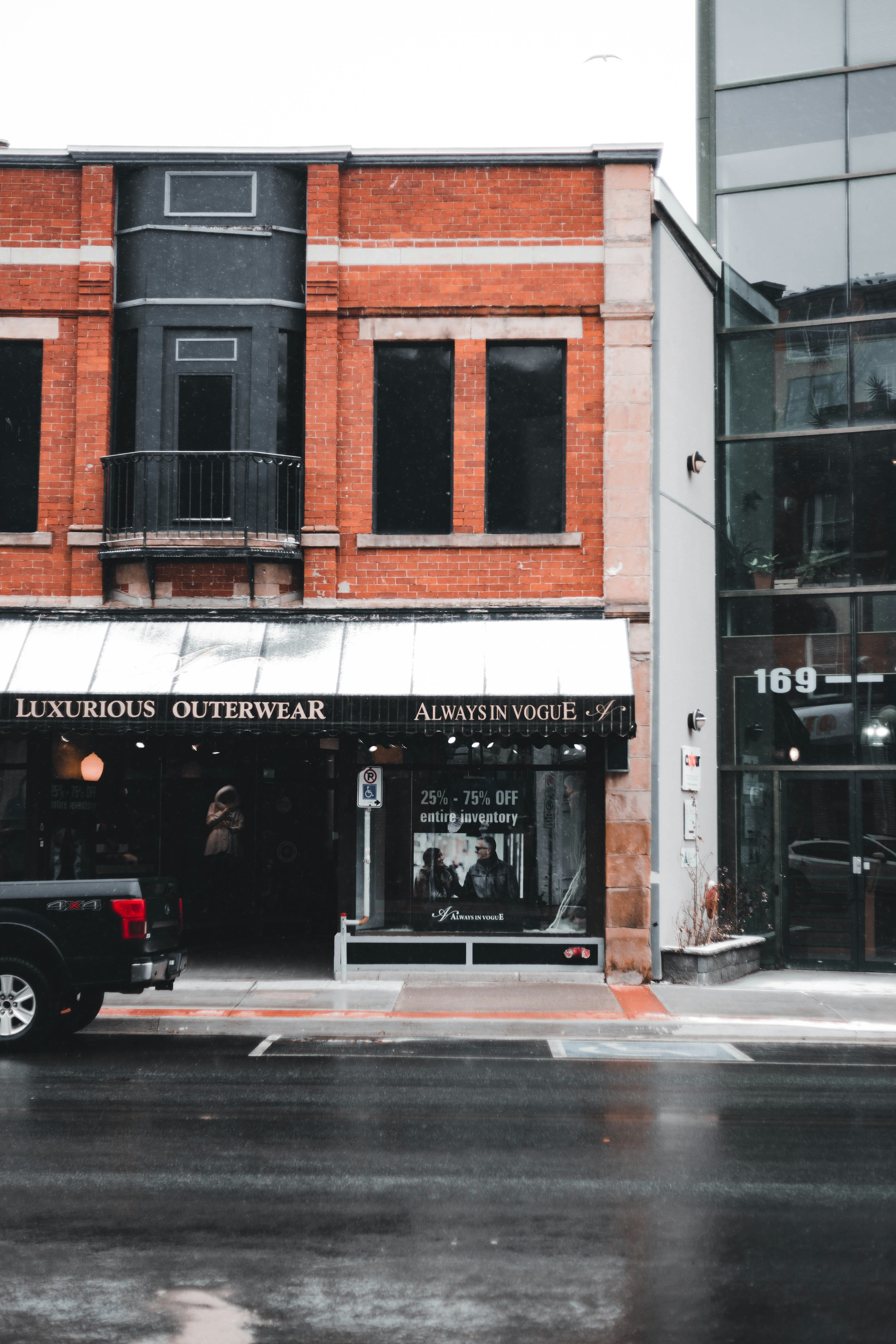 Photo by introspectivedsgn