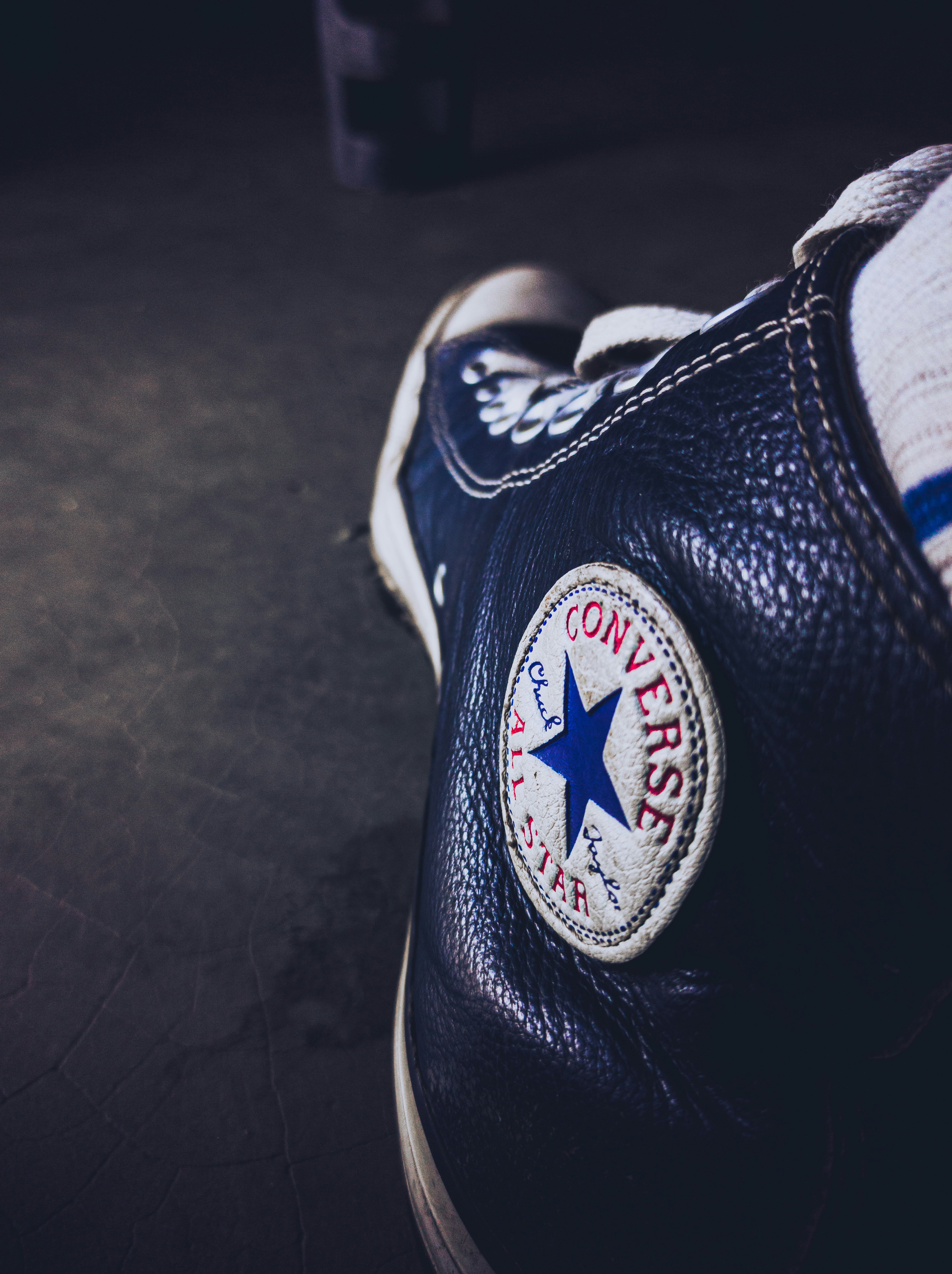 Converse personnalisée unique