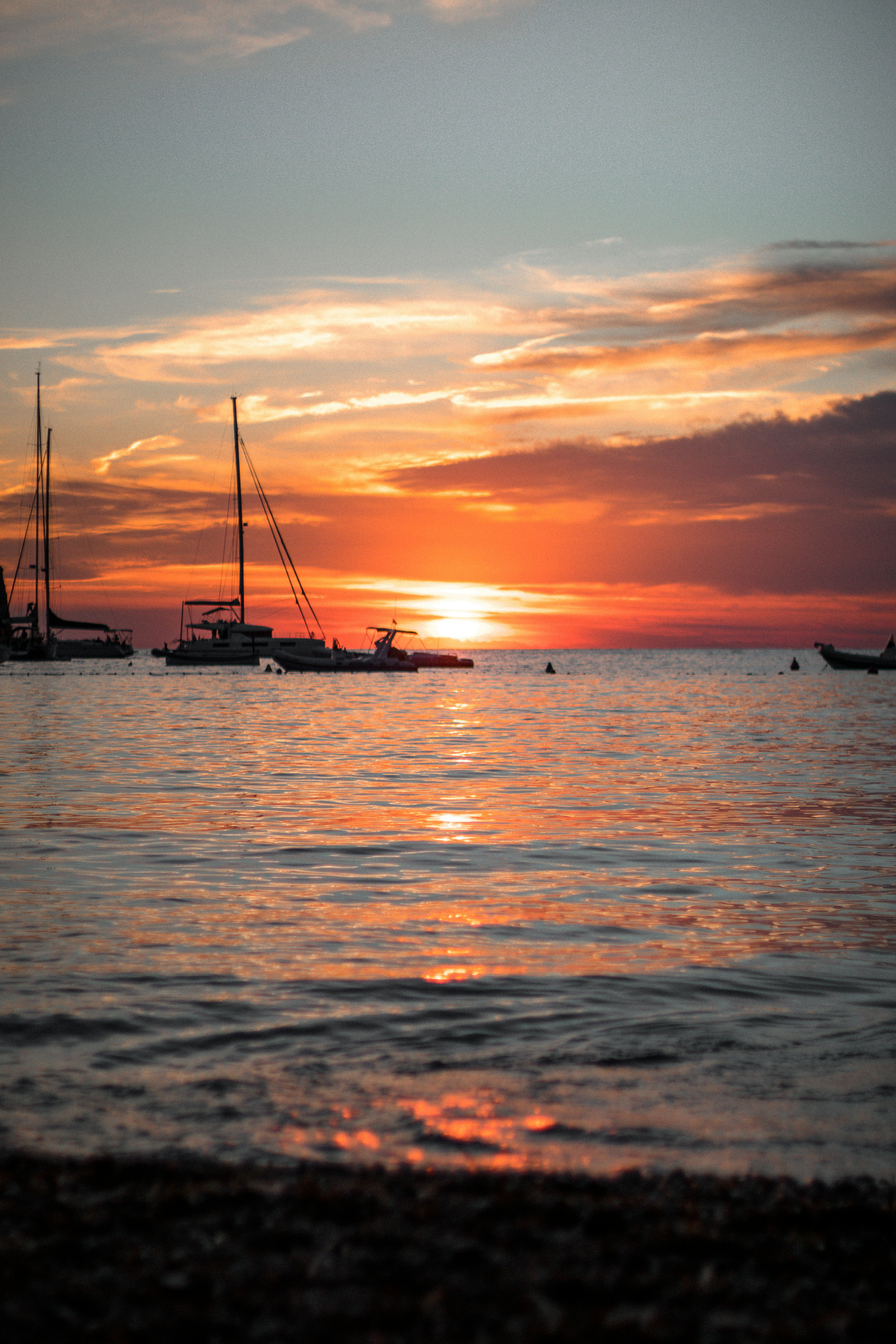 Photo by valentinlacoste