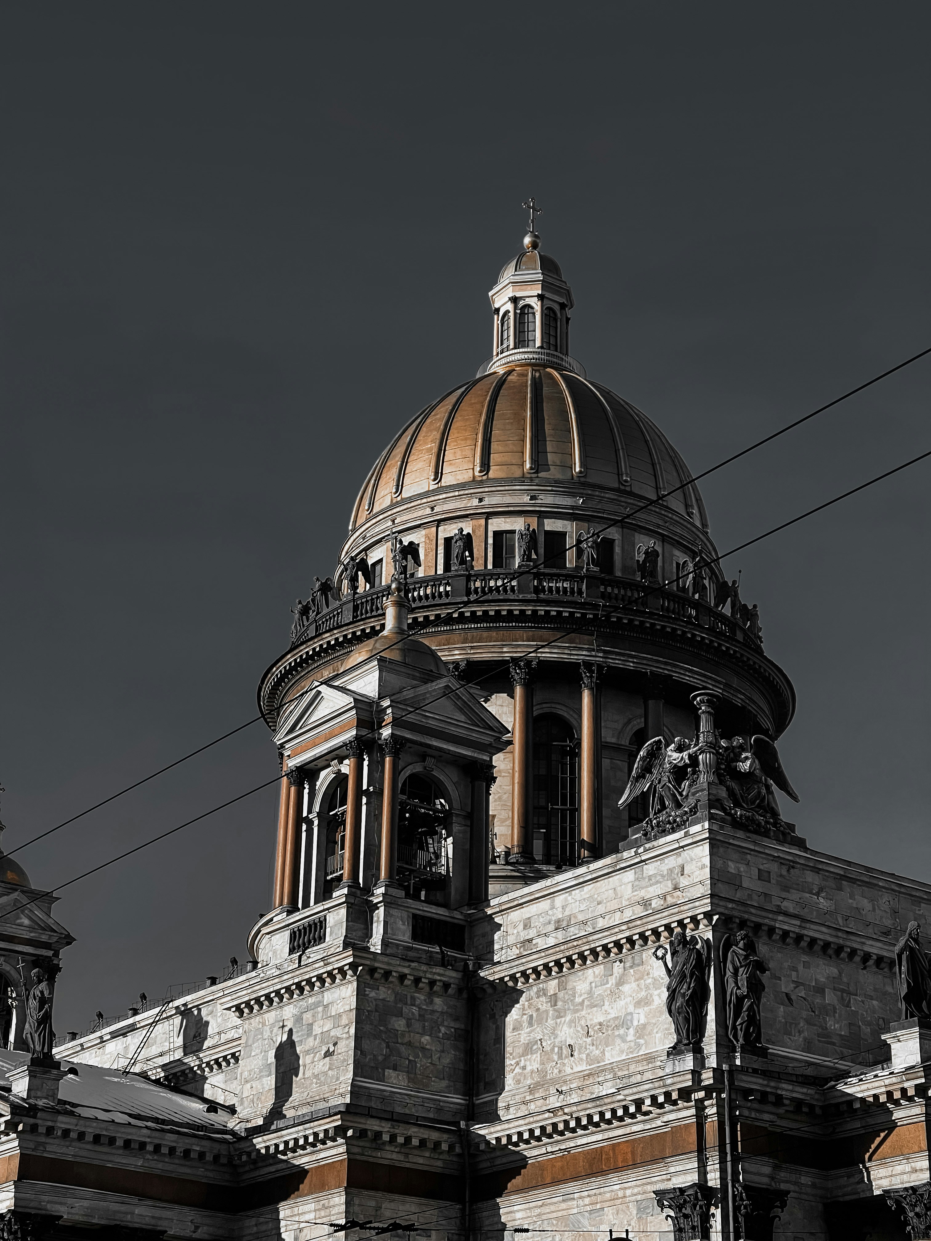 Photo by andrewbombin