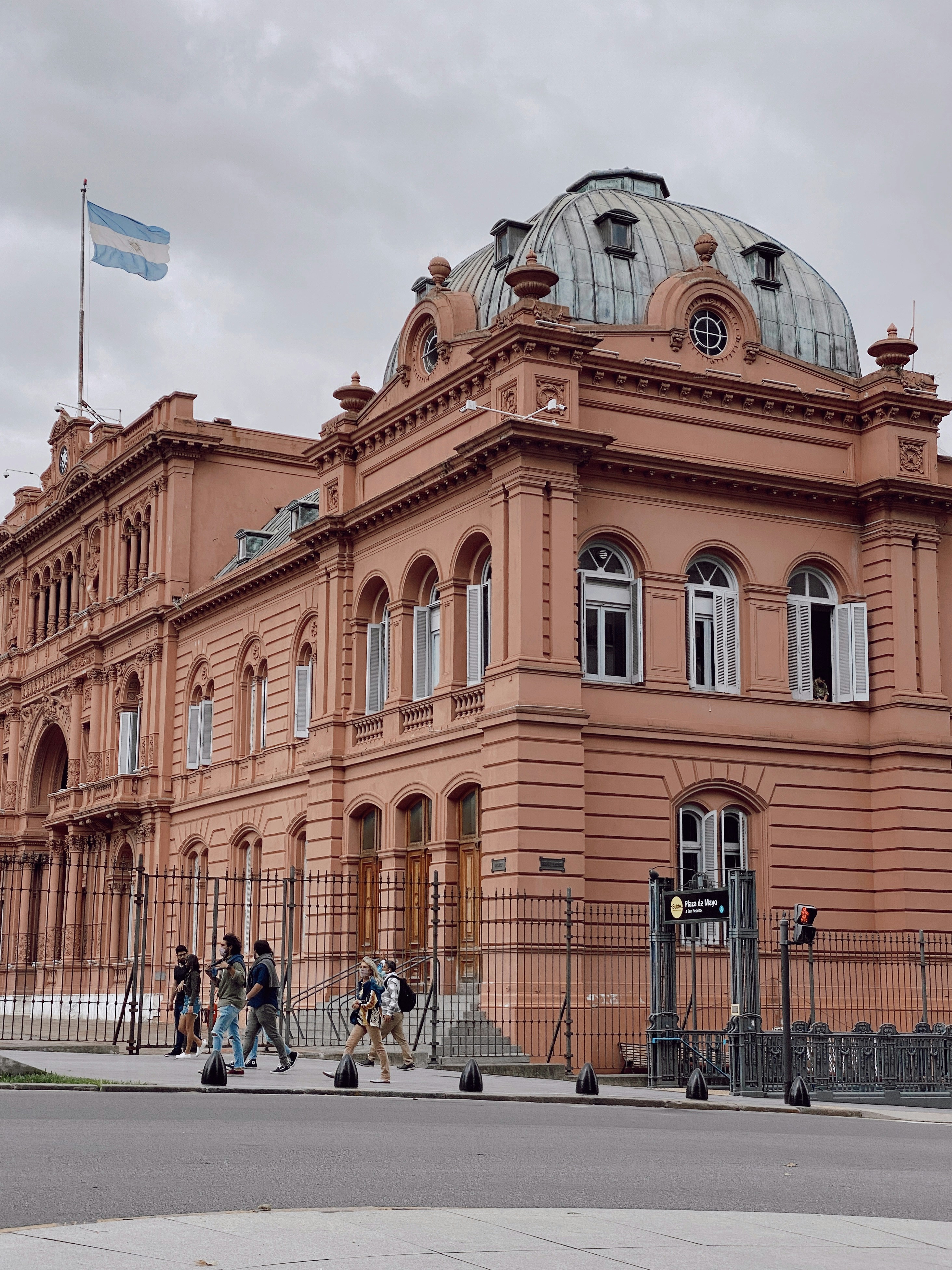 Ministerio de Economía de Argentina prorrogó designaciones transitorias en el Tribunal Fiscal de la Nación