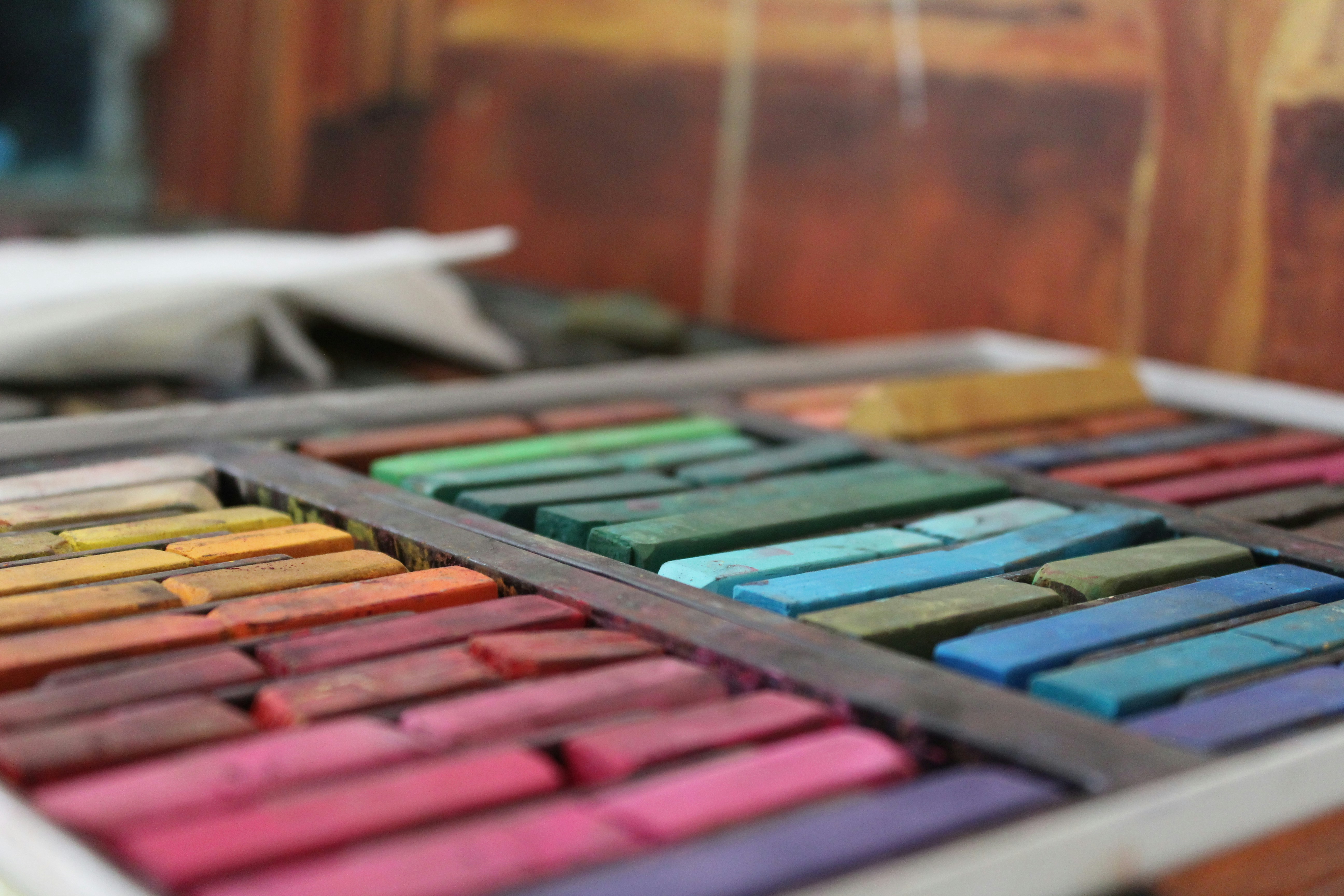 How to Organize Your Art Studio