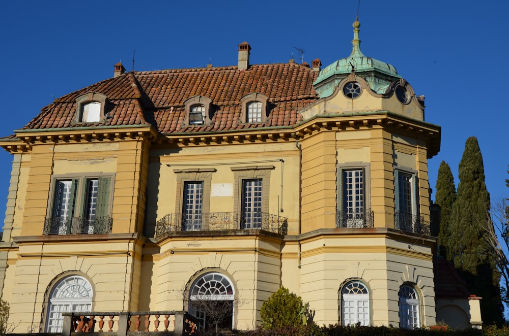 a large building with a clock on the top of it