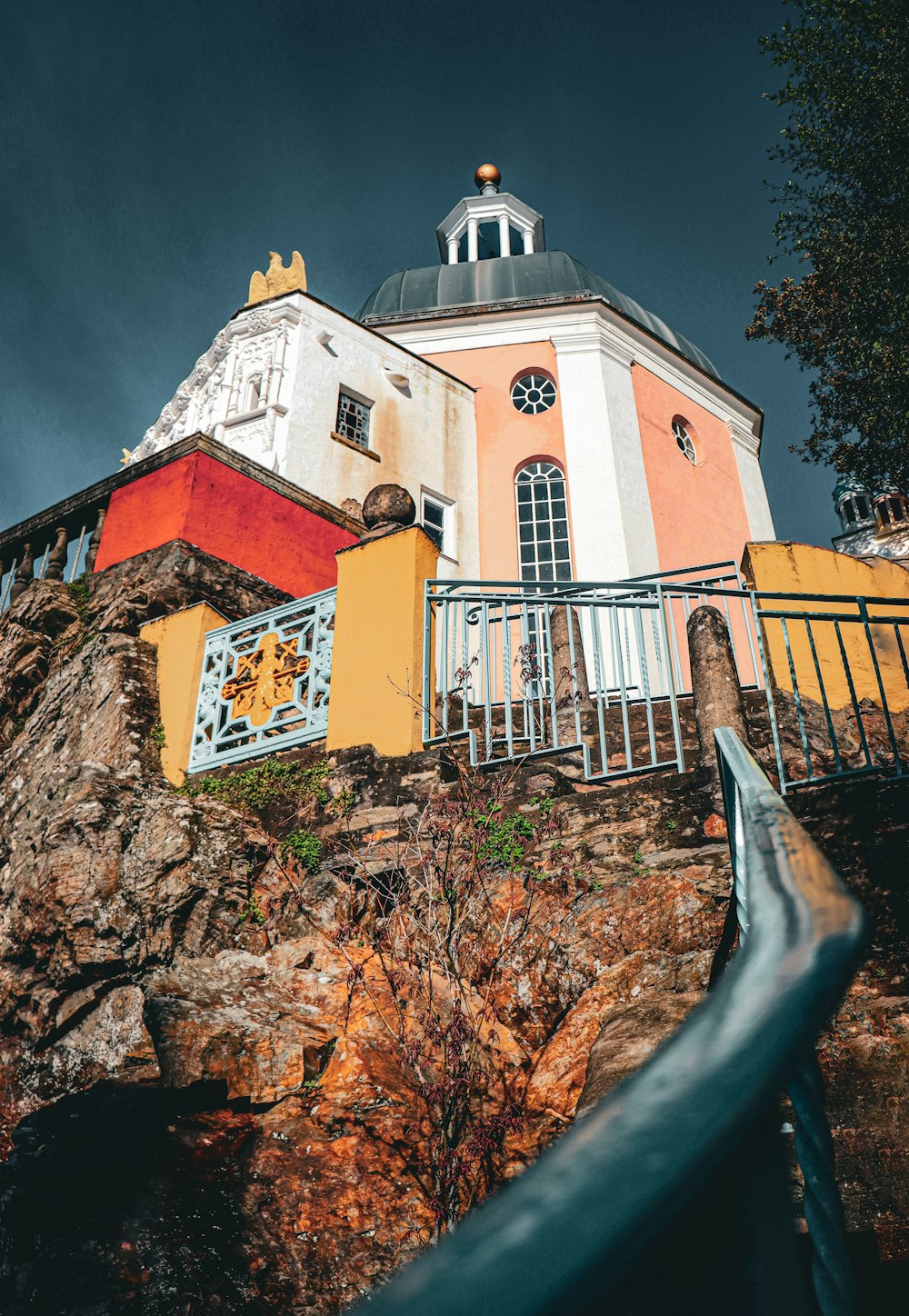 a building with a steeple on top of it