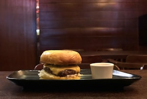 Classic Cheeseburger