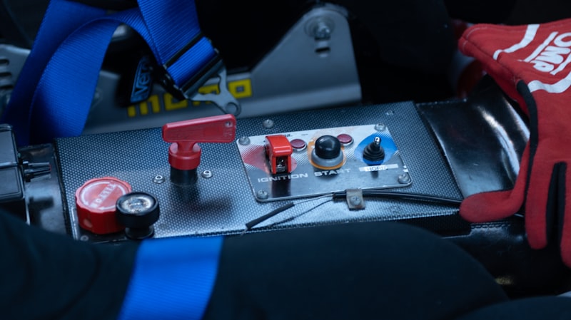 Digital Voltage Tester Multimeter