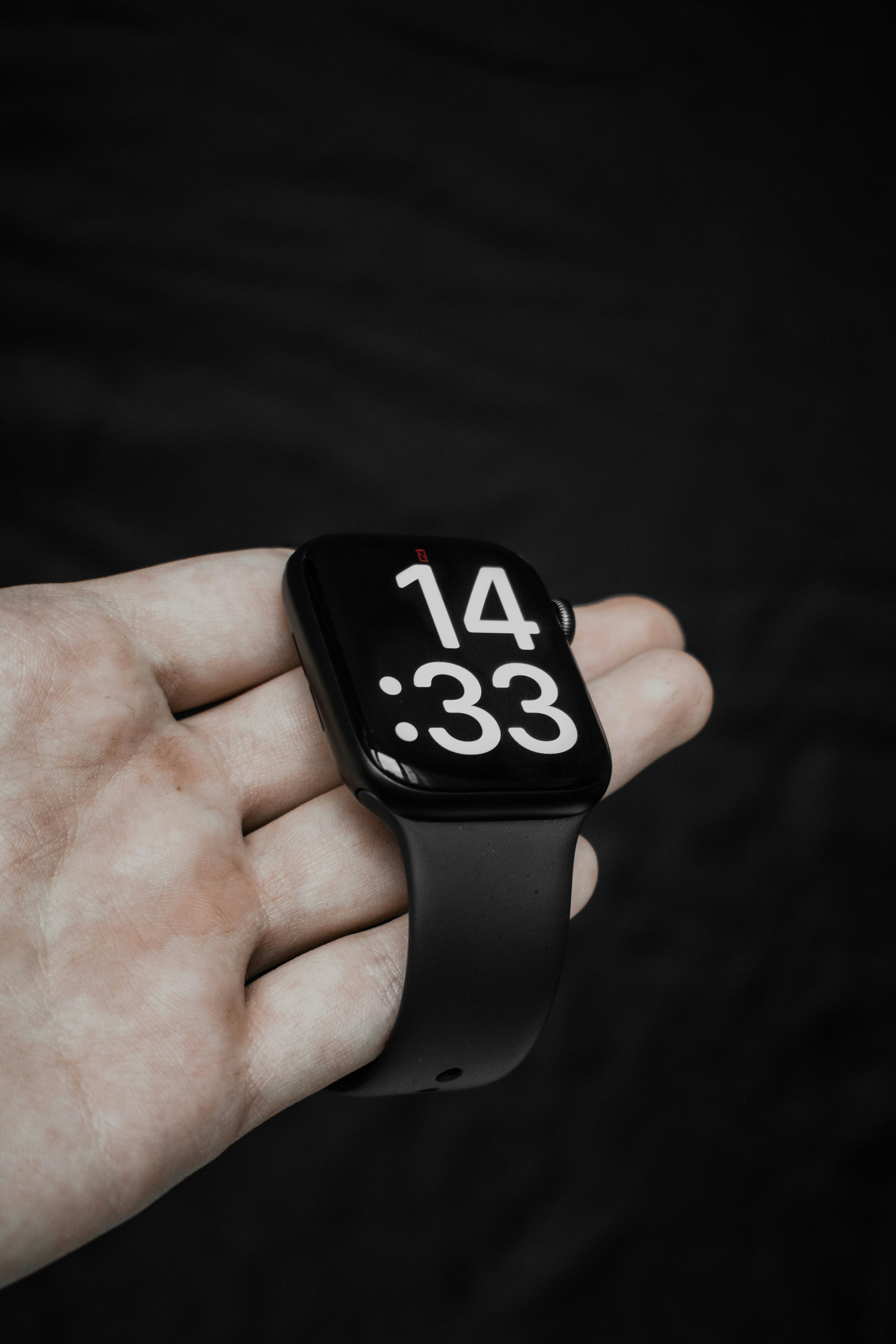 photo-1645599757978-48202fa860ae?fm=jpg&