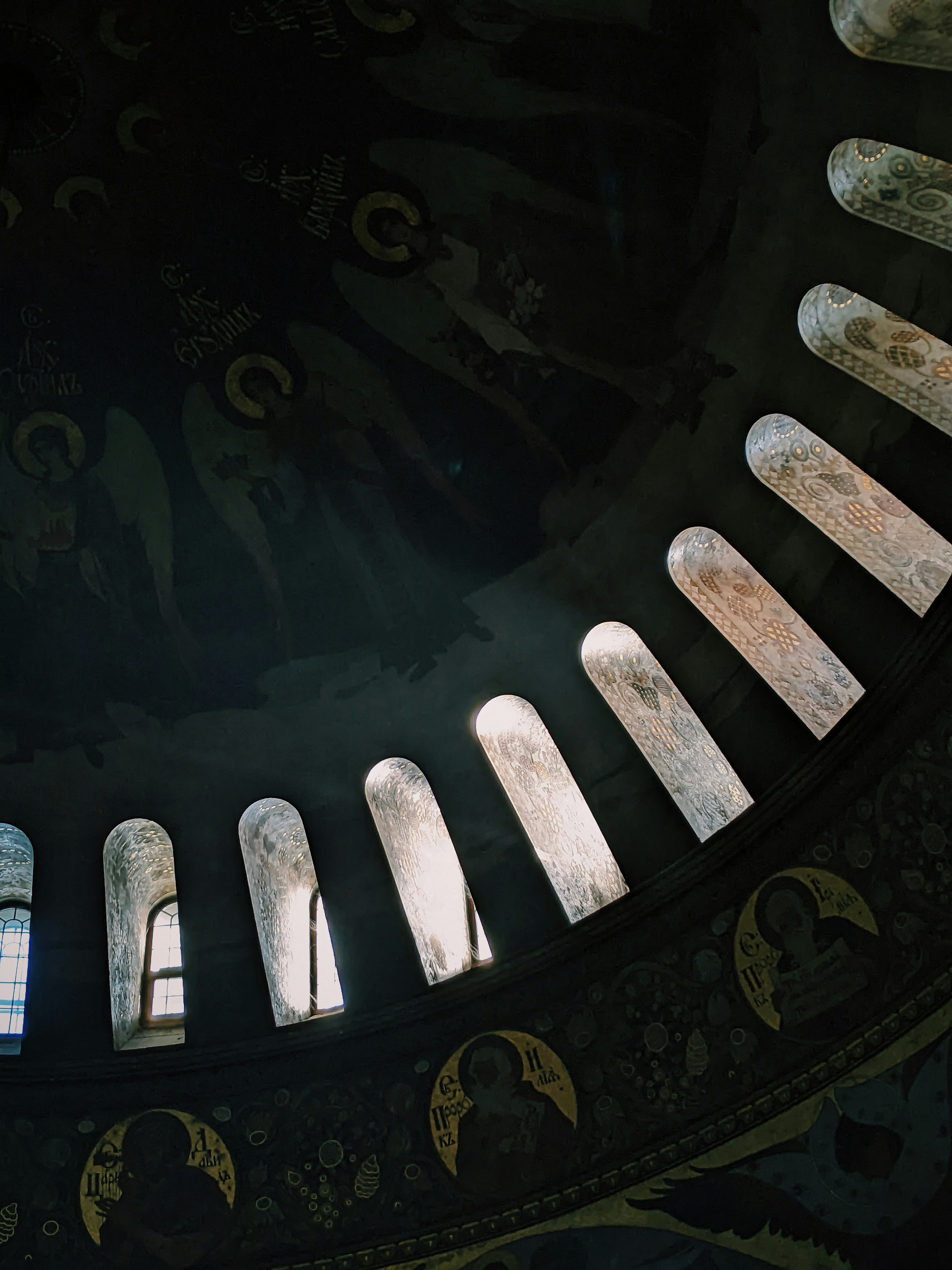 Photo by illiakholin